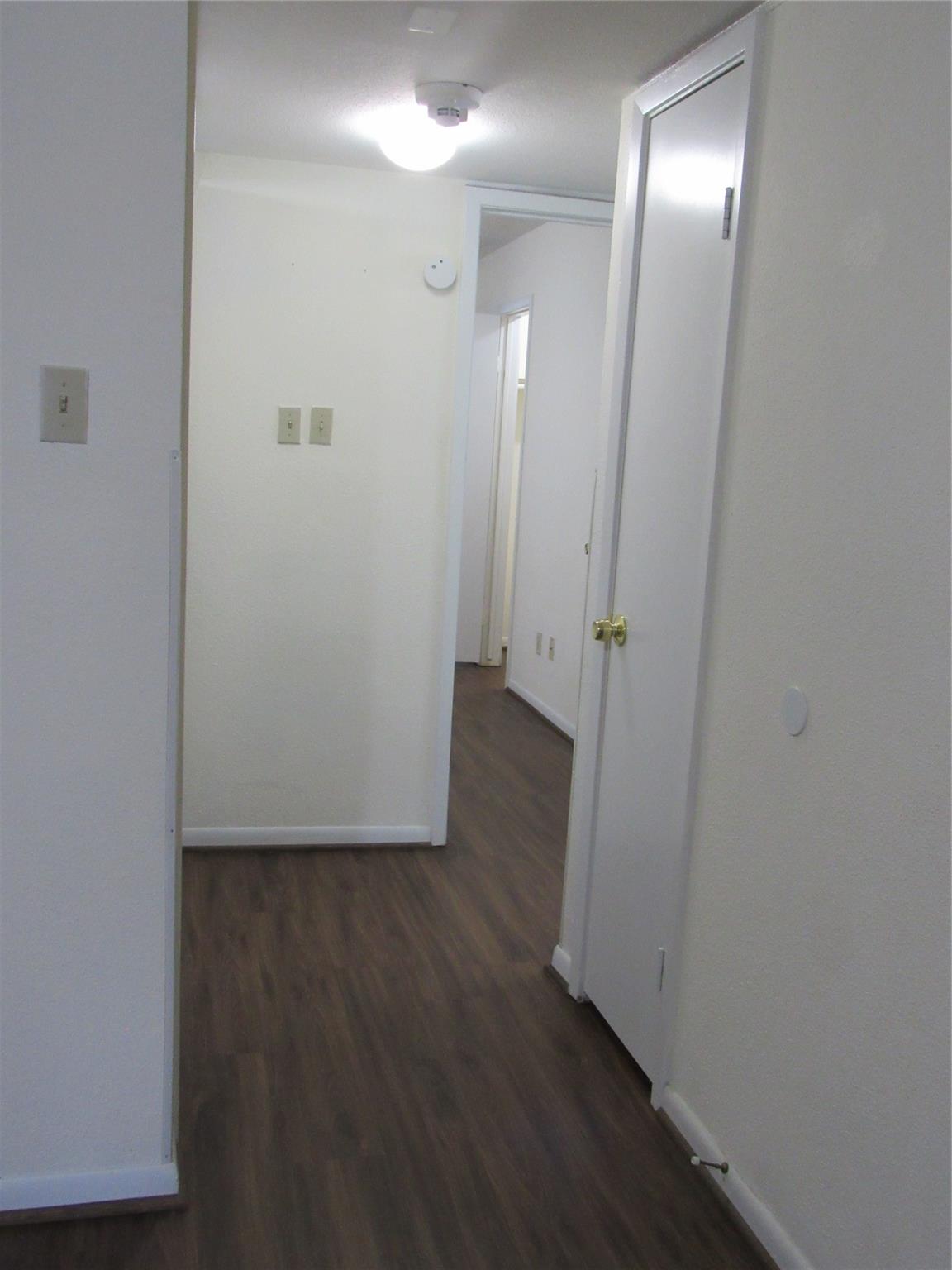17401 Red Oak Drive 82 Property Photo 28