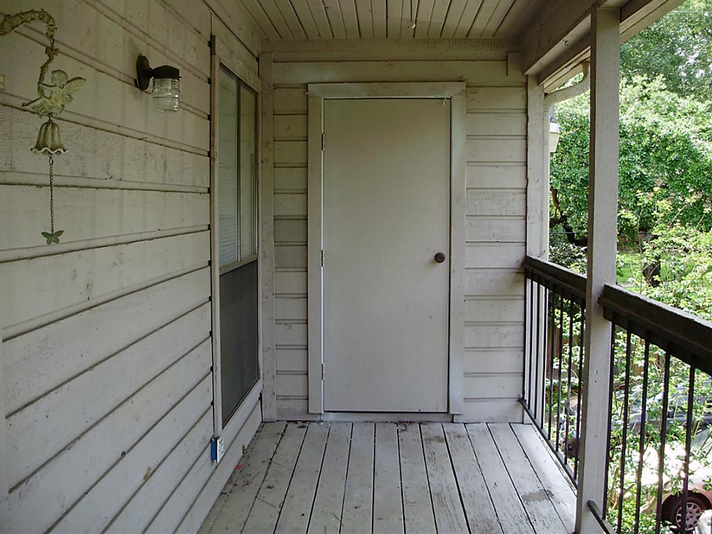 17401 Red Oak Drive 82 Property Photo 29