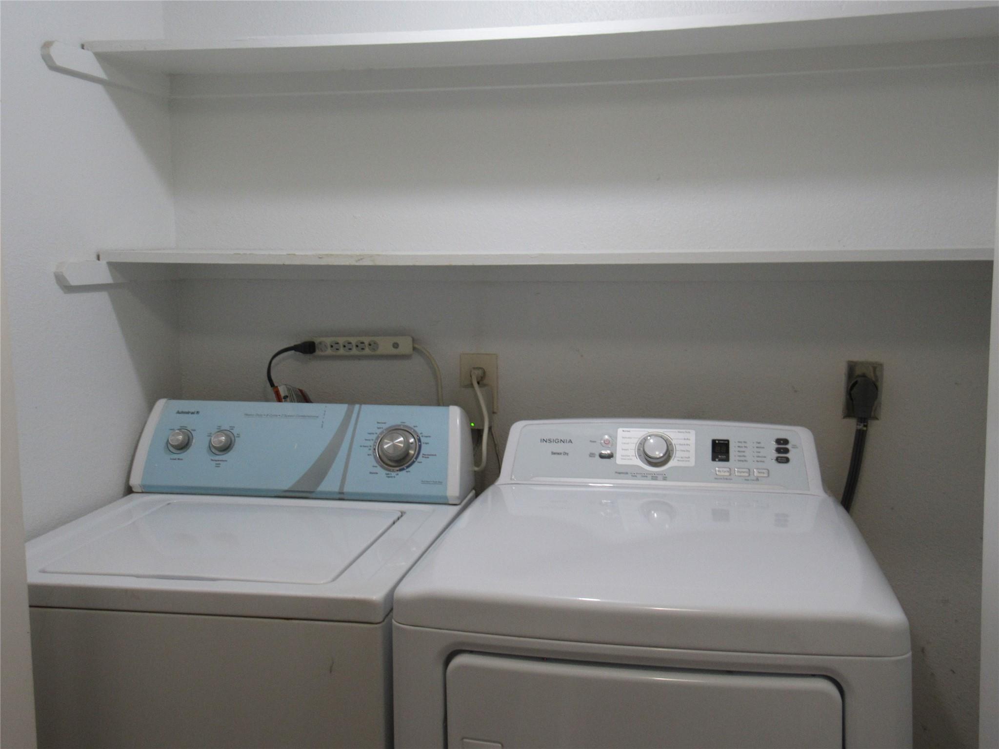 17401 Red Oak Drive 82 Property Photo 30