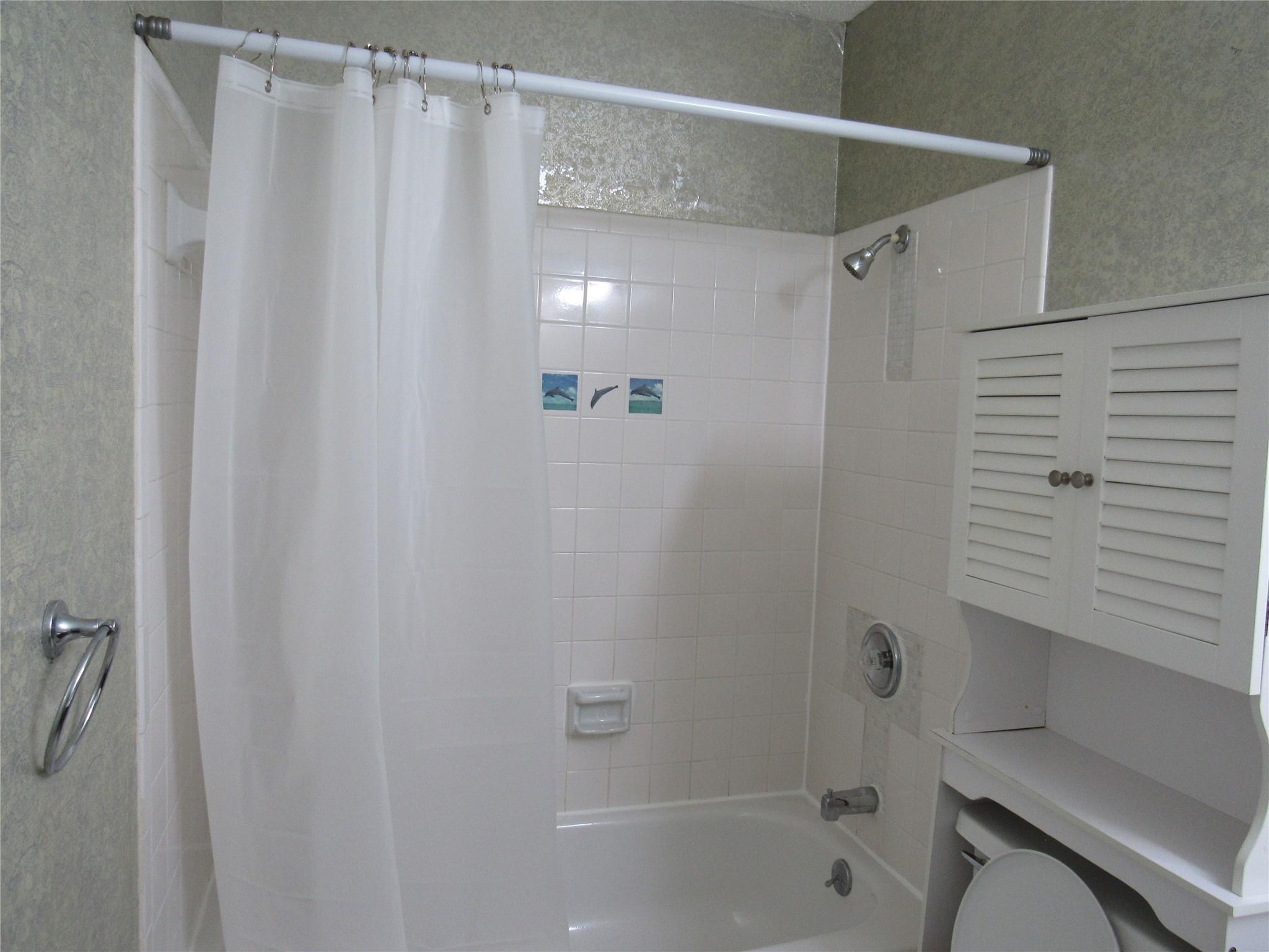 17401 Red Oak Drive 82 Property Photo 35