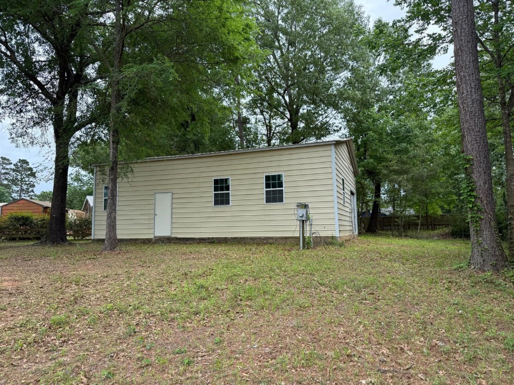 200 Lagoon Drive Property Photo 1