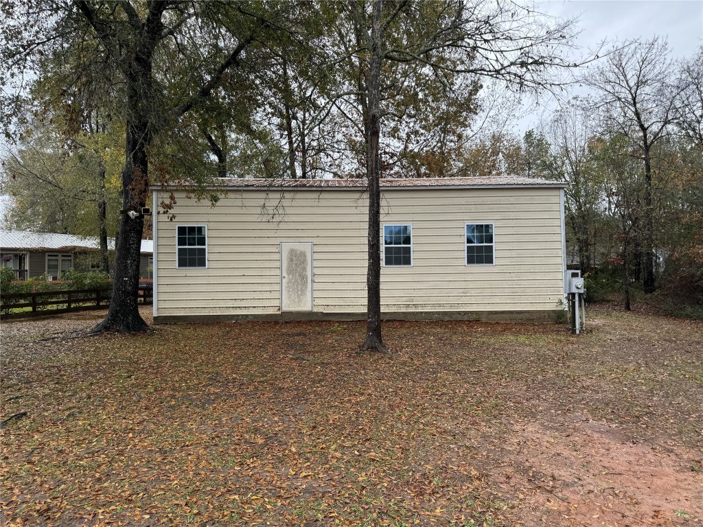 200 Lagoon Drive Property Photo 5