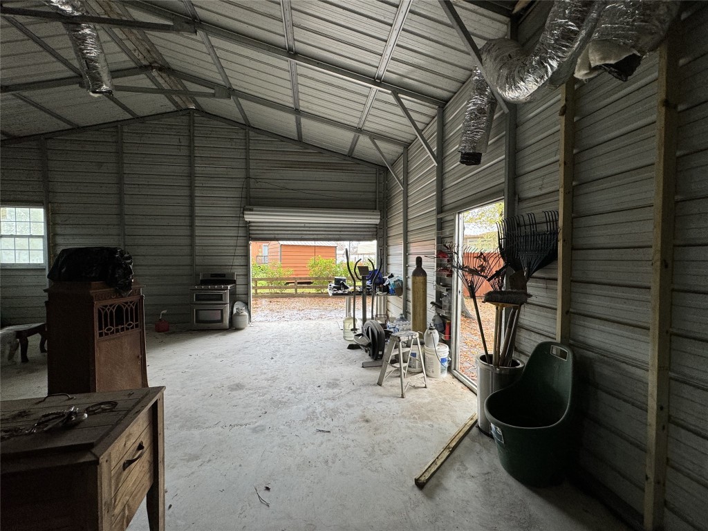 200 Lagoon Drive Property Photo 10