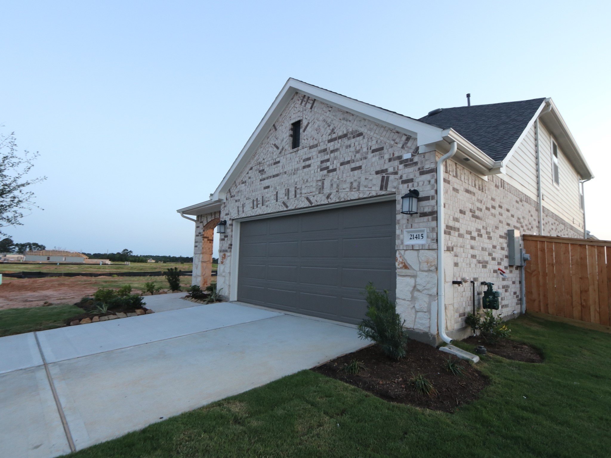 21415 Jacaranda Blossom Way Property Photo 9
