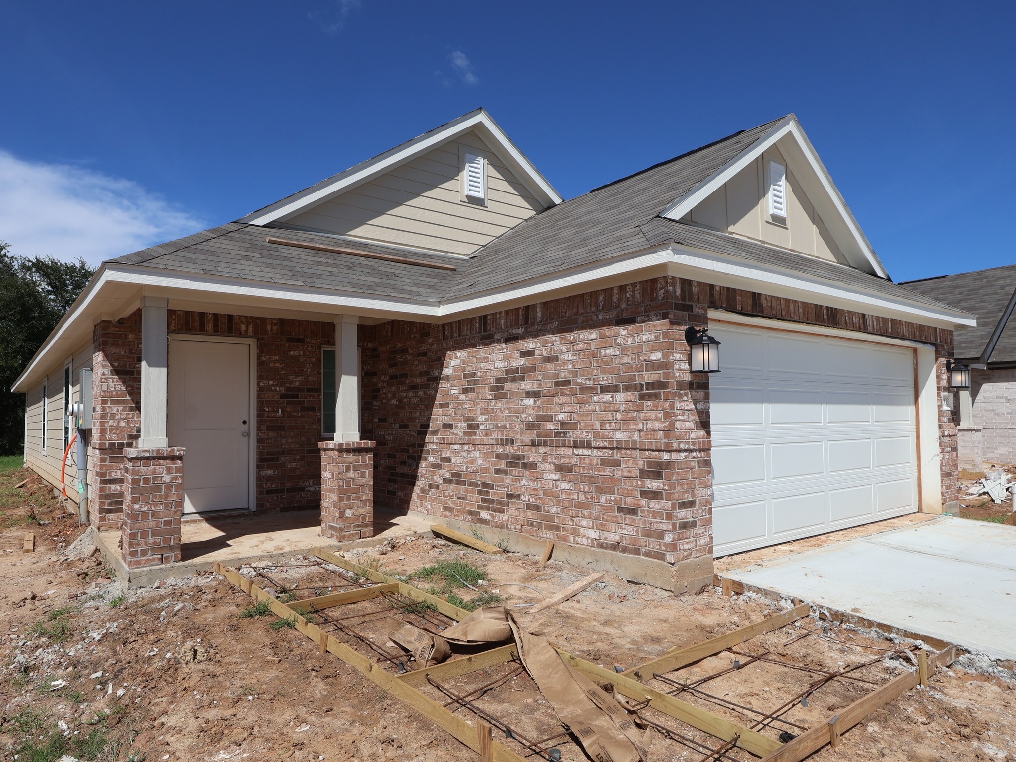 1033 Garnet Star Drive Property Photo 1