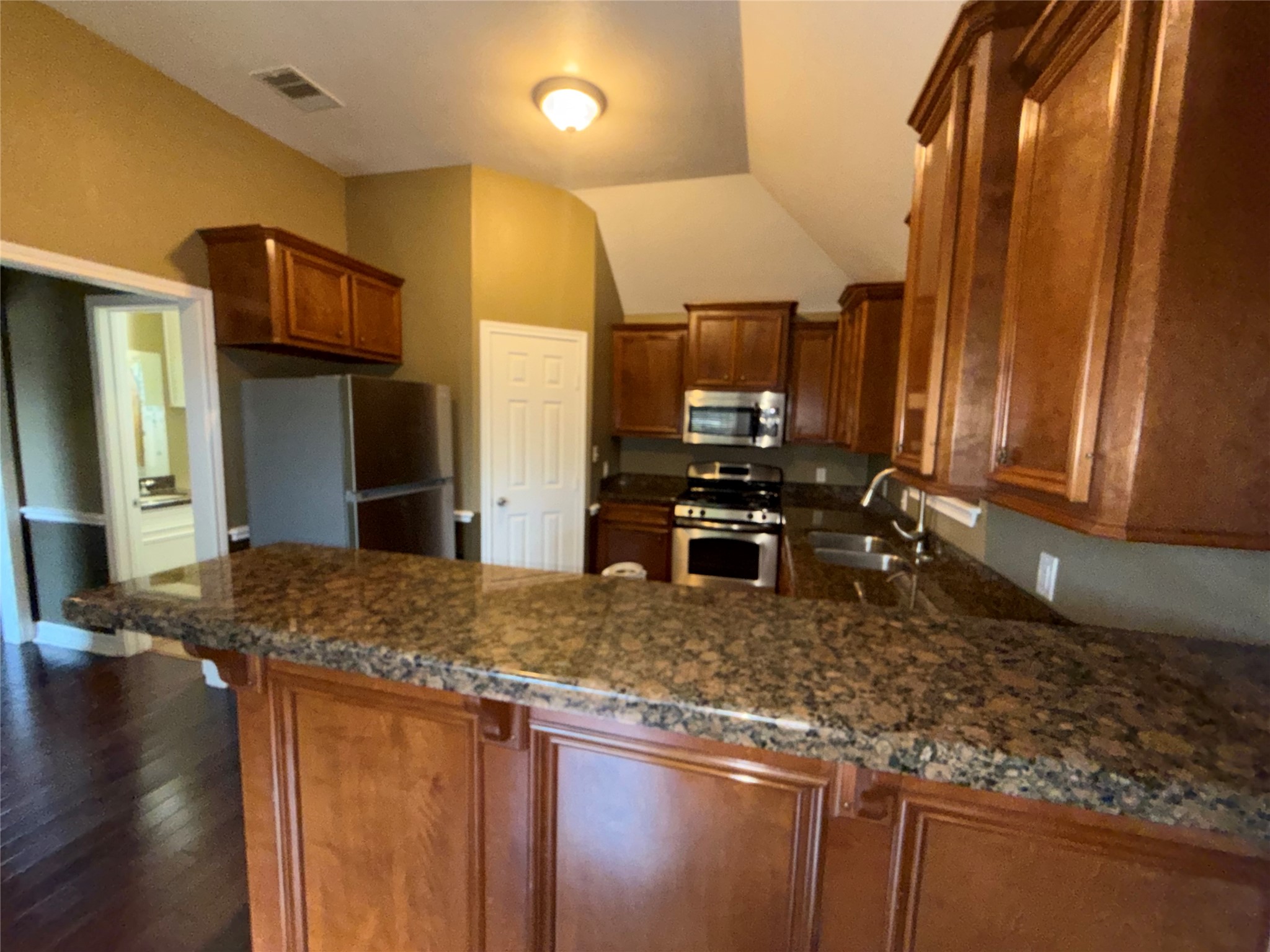 8233 Hickok Lane Property Photo 13
