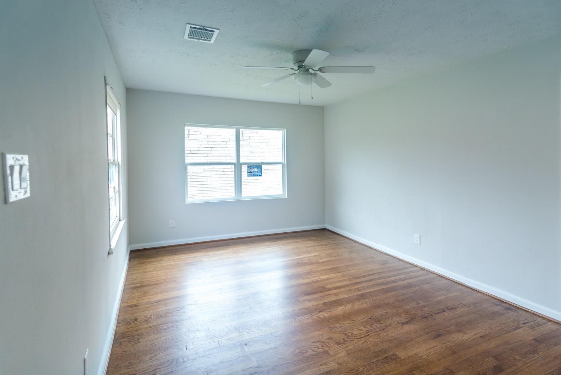 2102 Norman Street Property Photo 8
