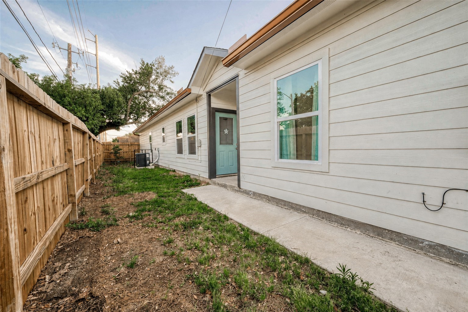 336 De Haven Street A Property Photo 26