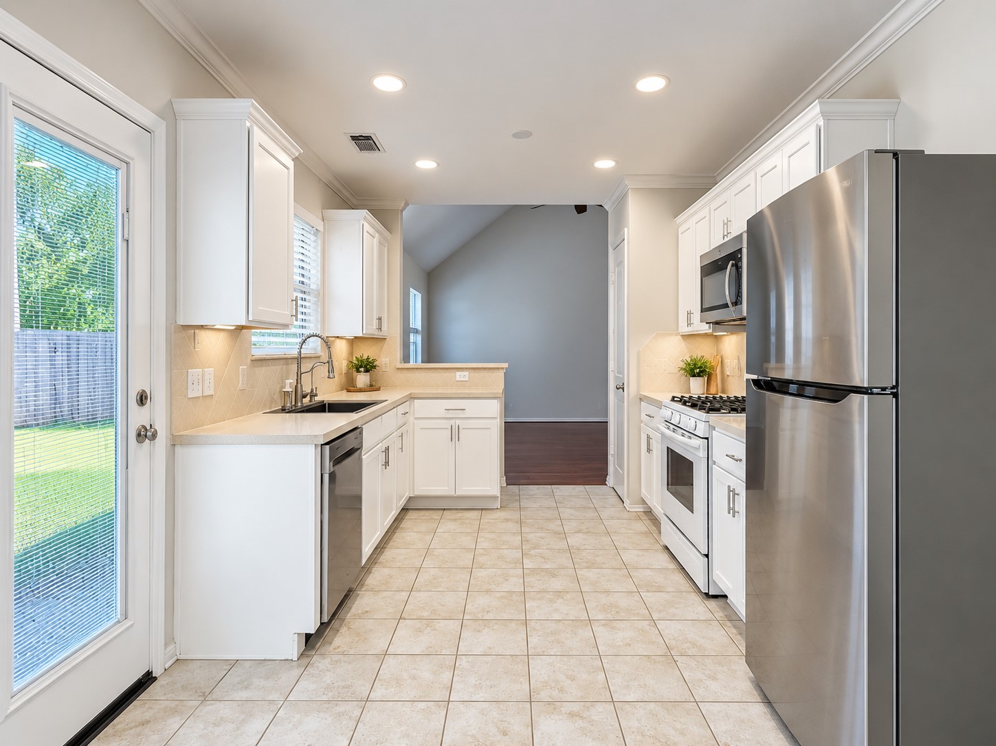 6 Thicket Grove Place Property Photo 15