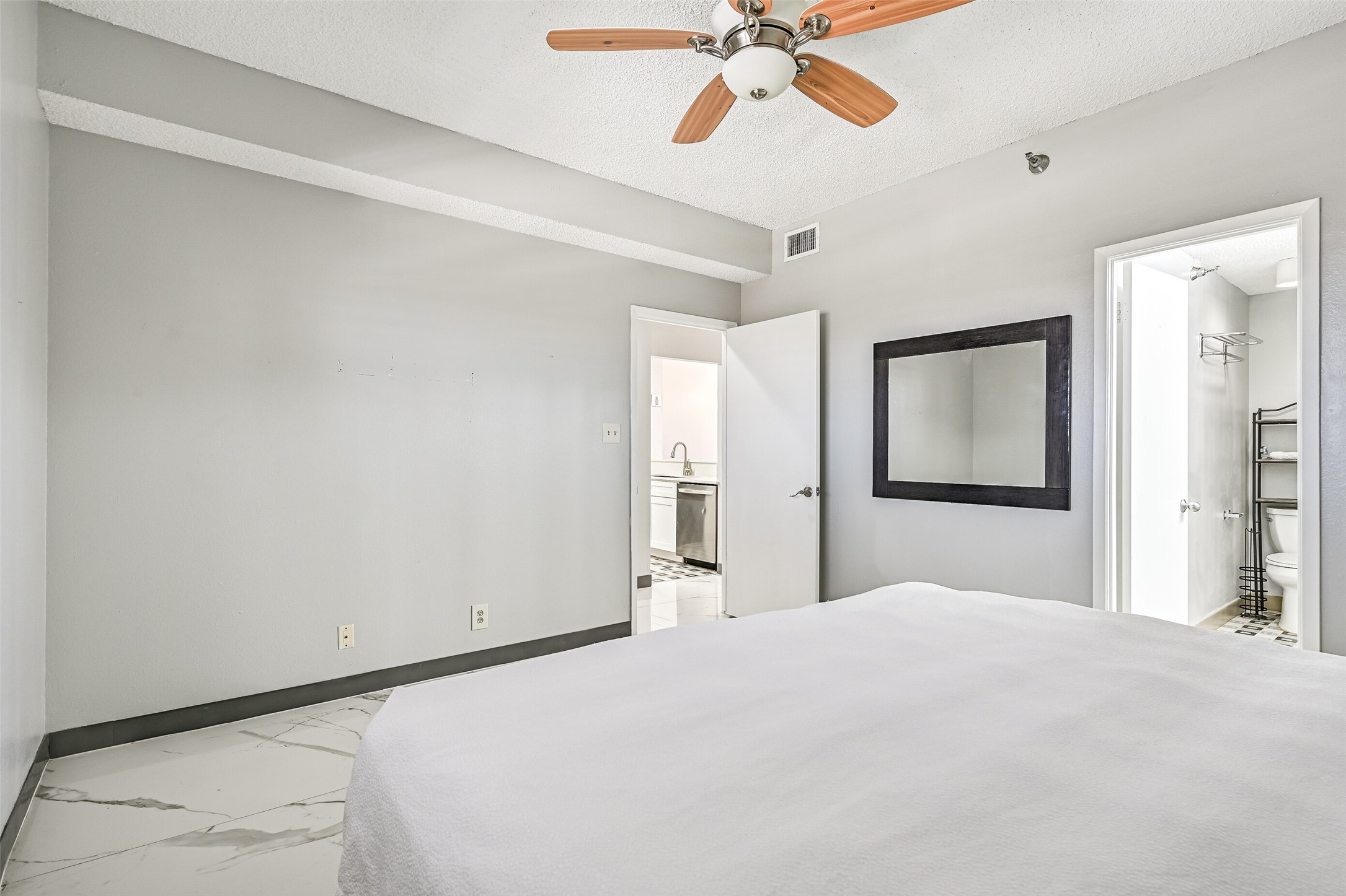 7700 Seawall Boulevard 702 Property Photo 28