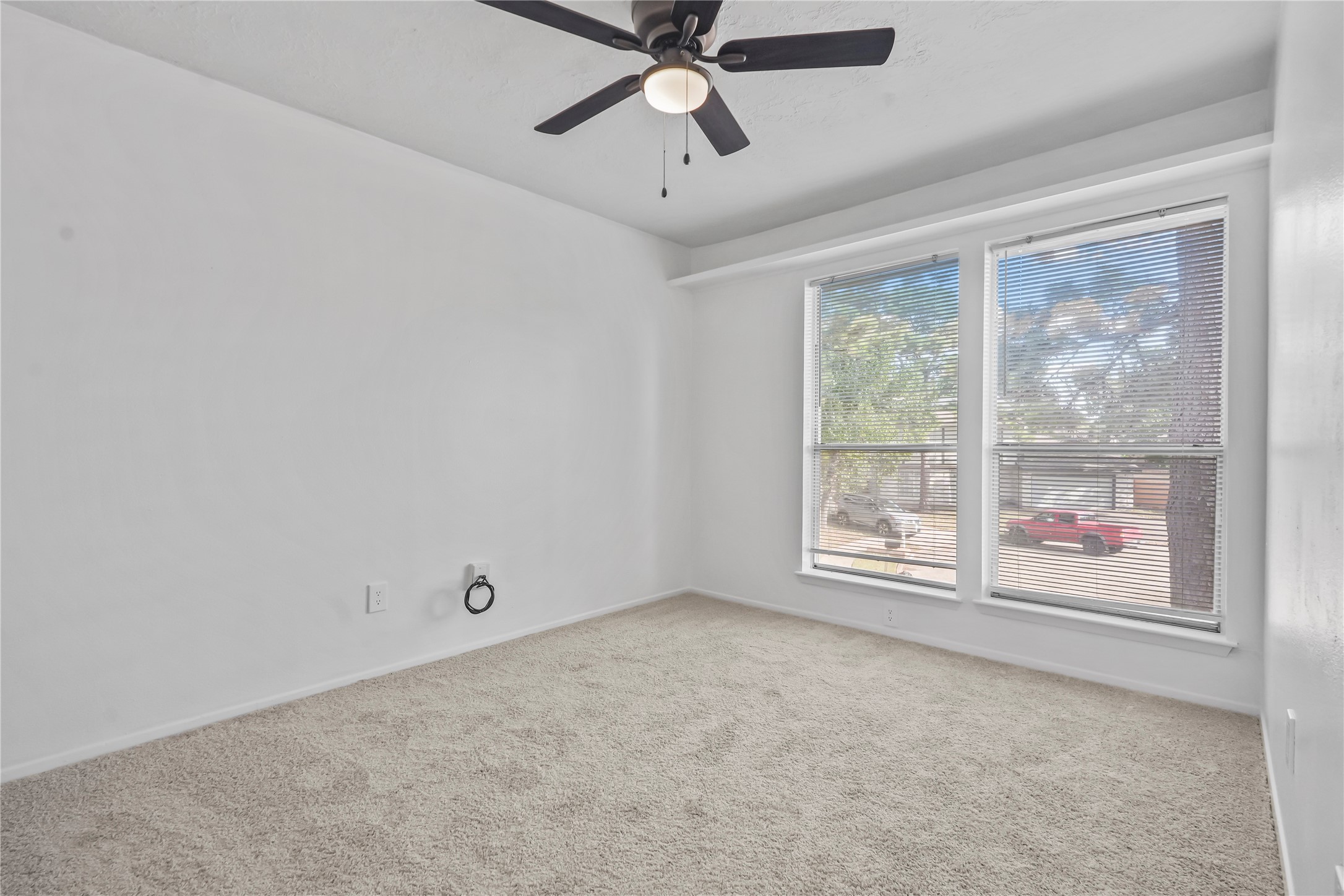 15506 Sungold Court Property Photo 21
