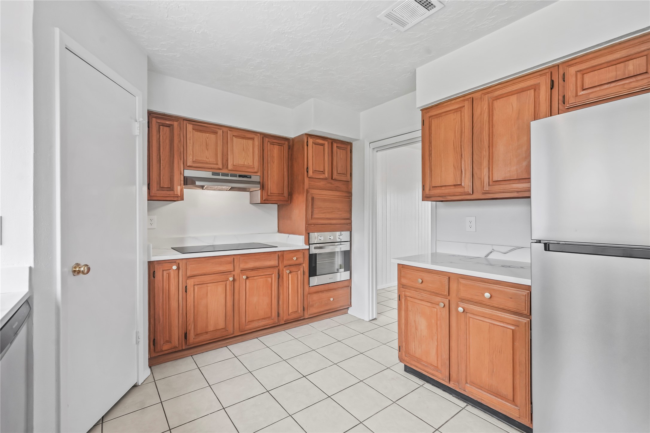 15506 Sungold Court Property Photo 25
