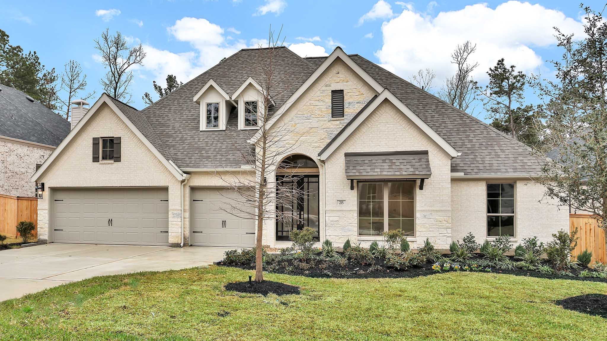 215 Wooded Rill Court Property Photo 1
