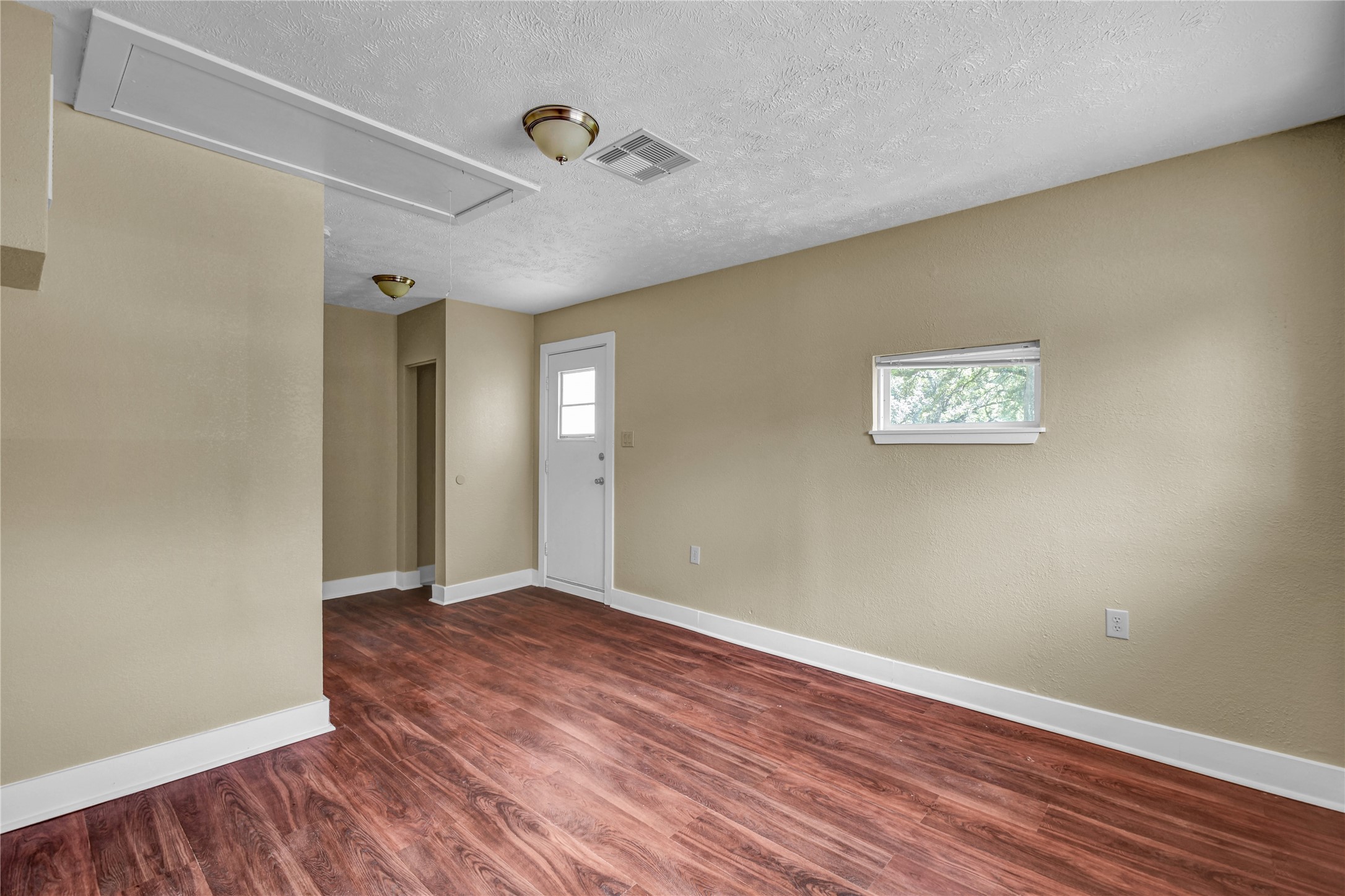 253 N Shanks Street Property Photo 13