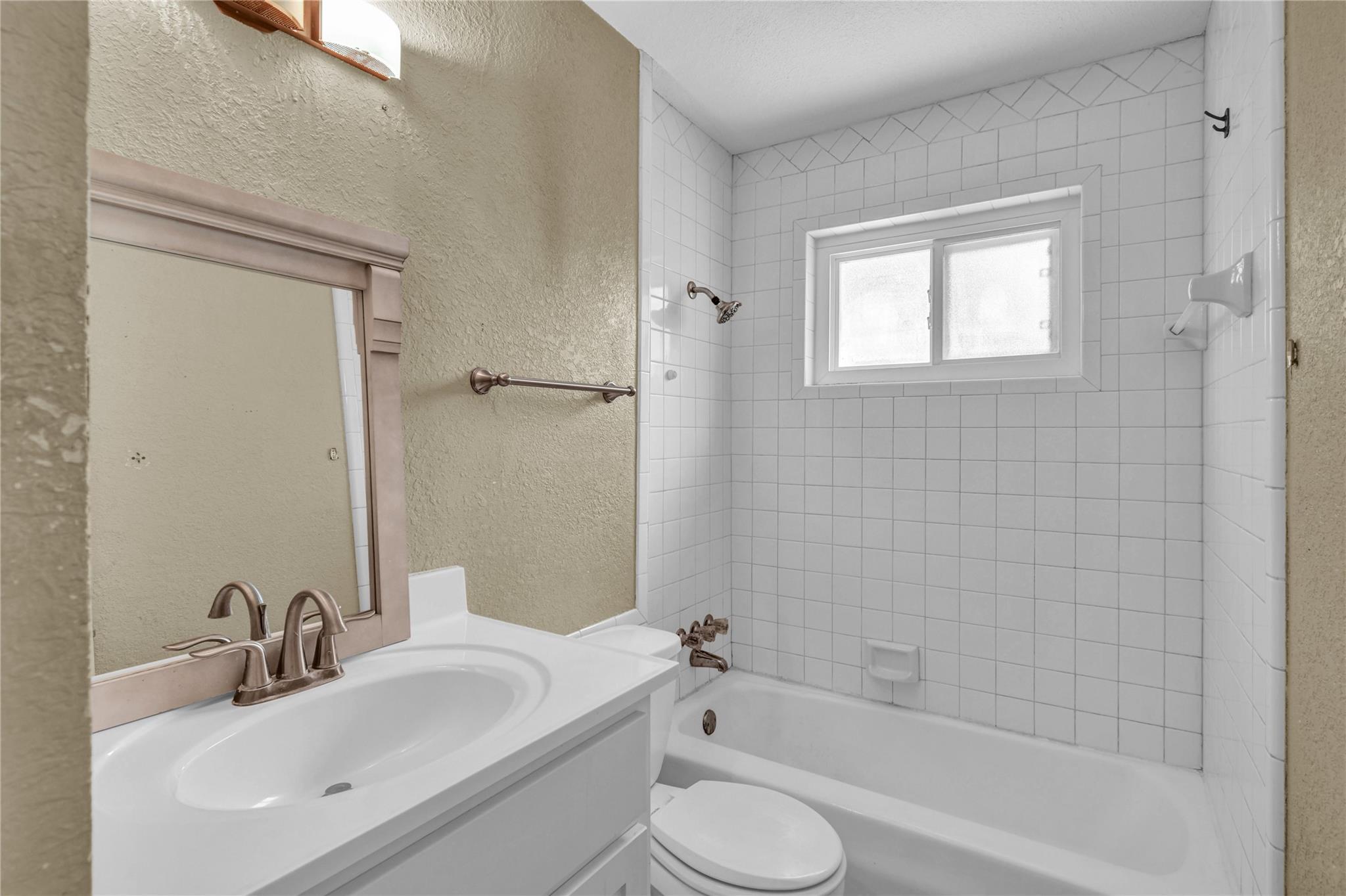 253 N Shanks Street Property Photo 18