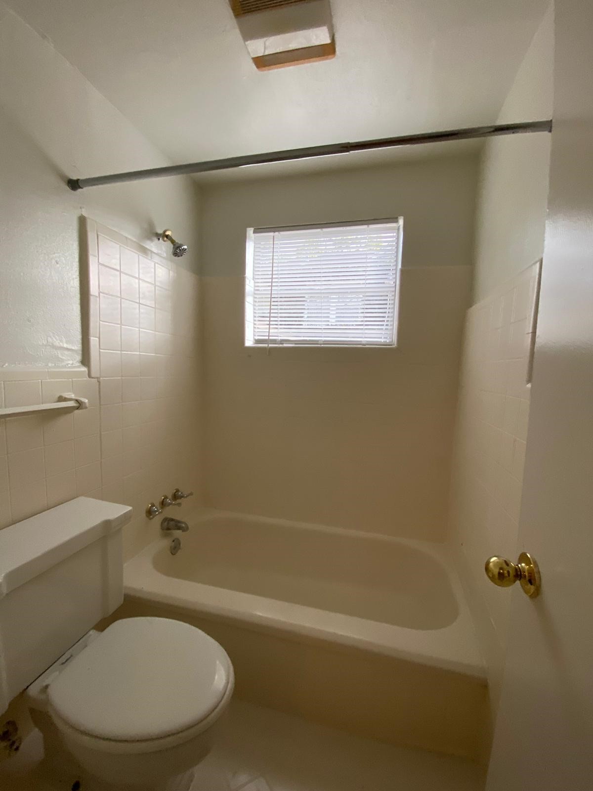 1909 Colquitt Street 3 Property Photo 15
