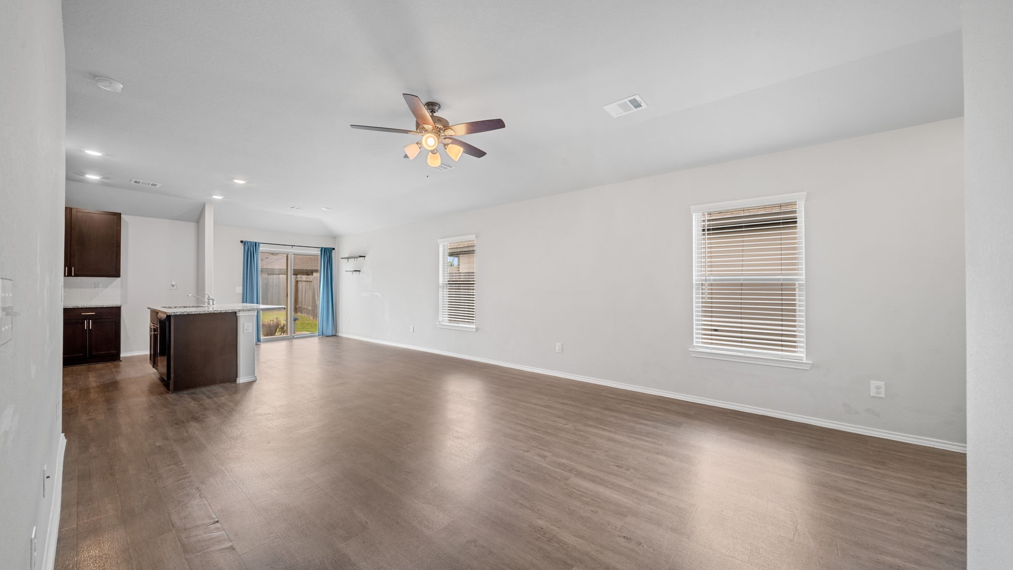 25331 Leather Leaf Court Property Photo 5