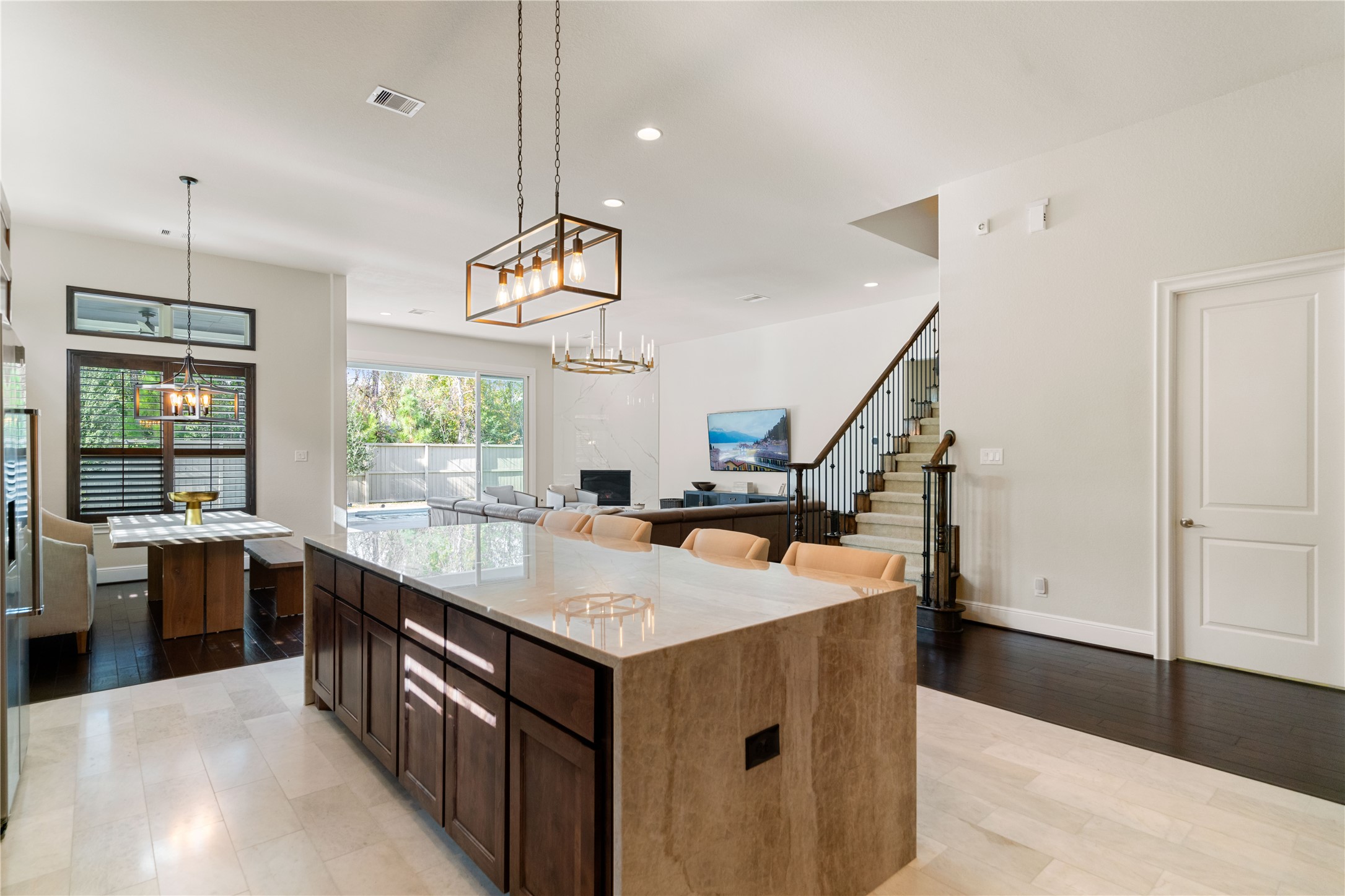 7 Valley Cottage Place Property Photo 17