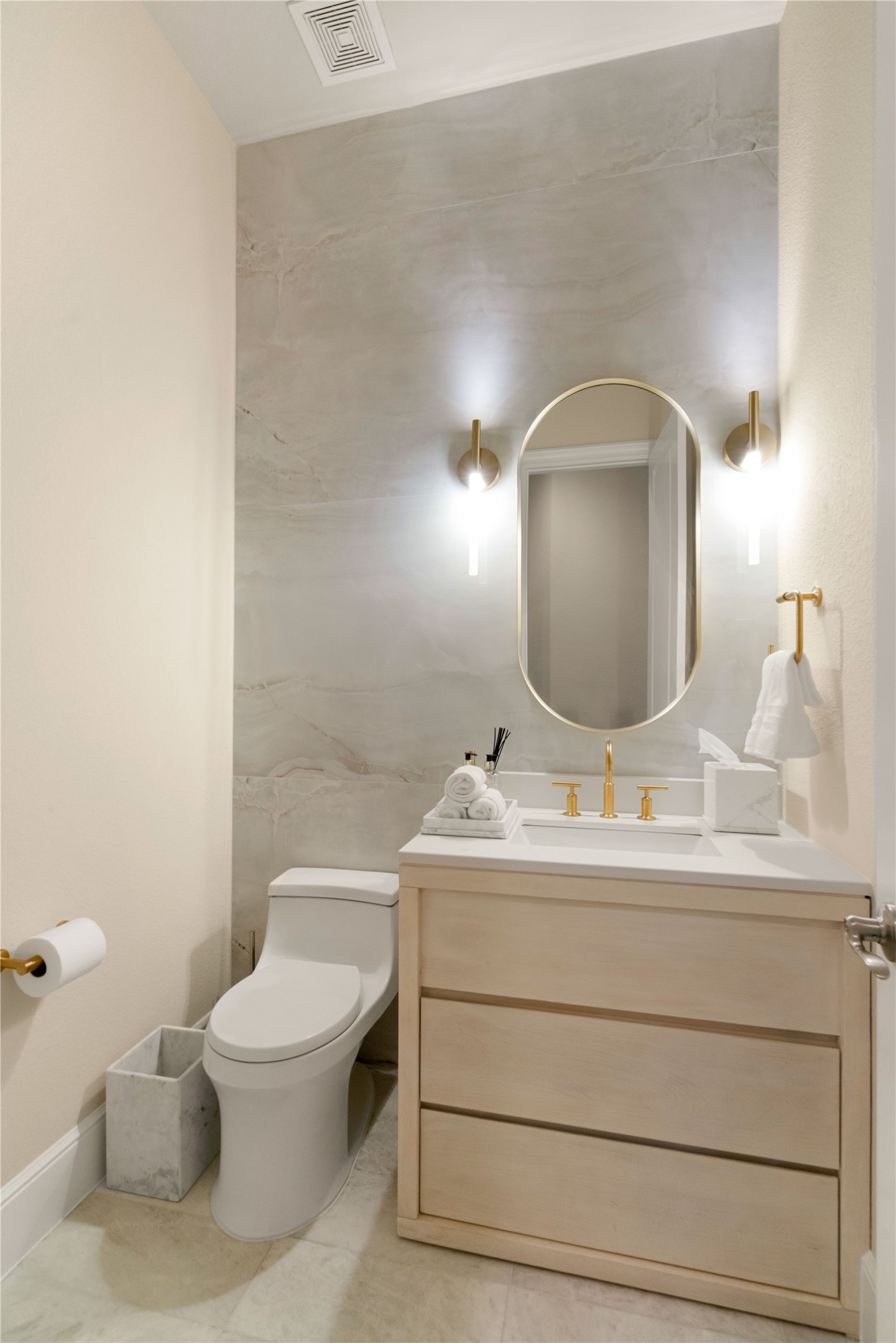 7 Valley Cottage Place Property Photo 24