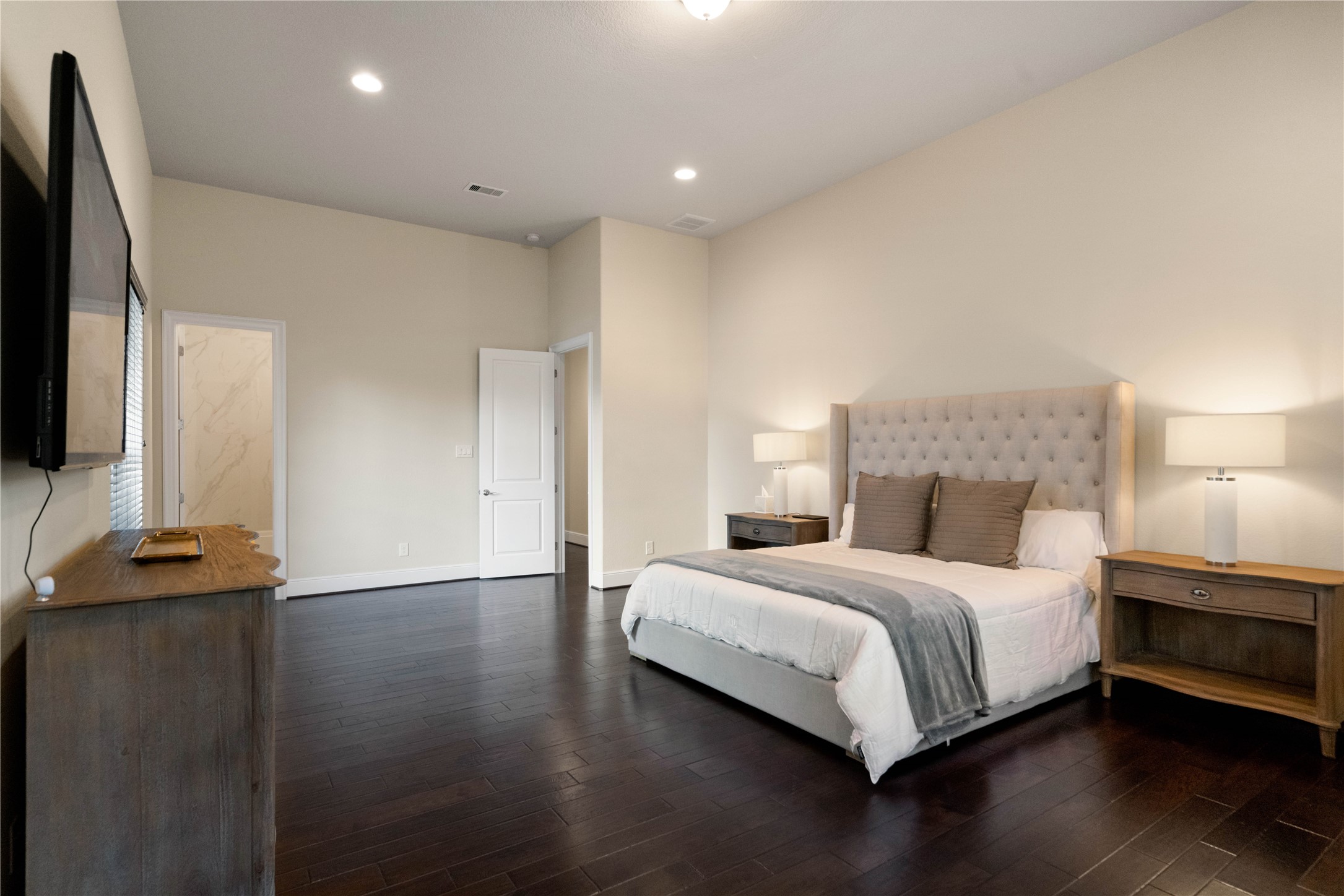 7 Valley Cottage Place Property Photo 35