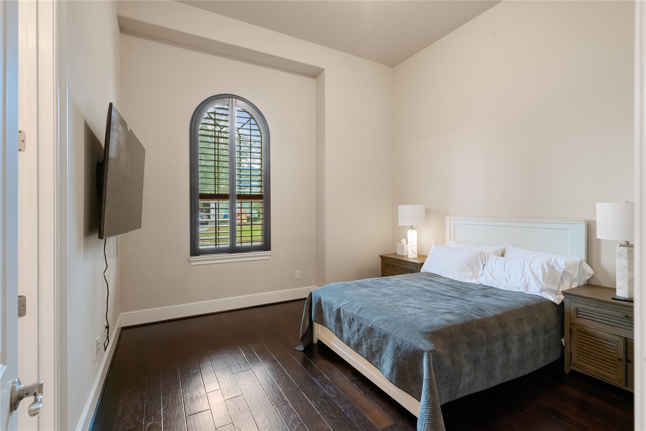 7 Valley Cottage Place Property Photo 37