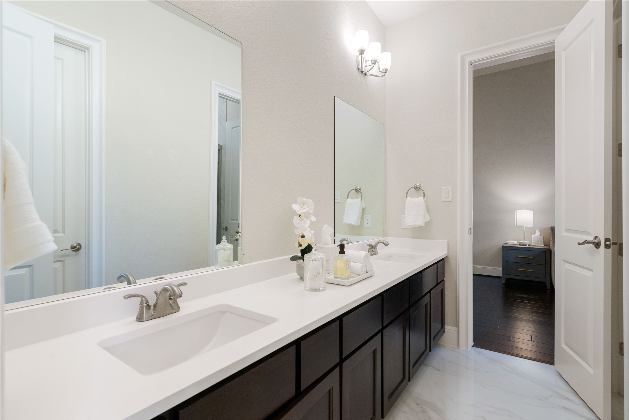 7 Valley Cottage Place Property Photo 38