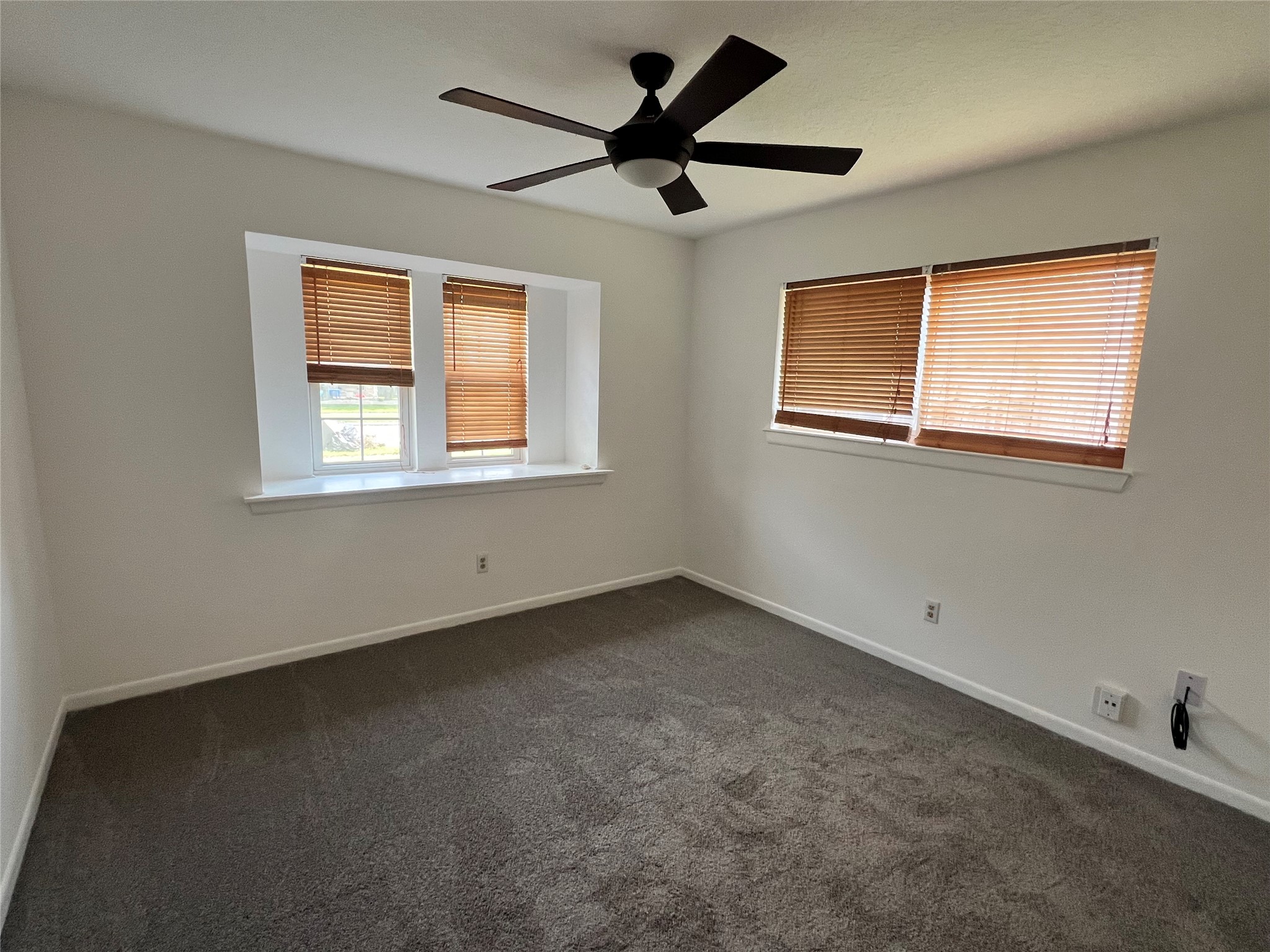 11730 Alamo Drive Property Photo 9