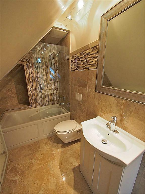 104 Stratford E Property Photo 10