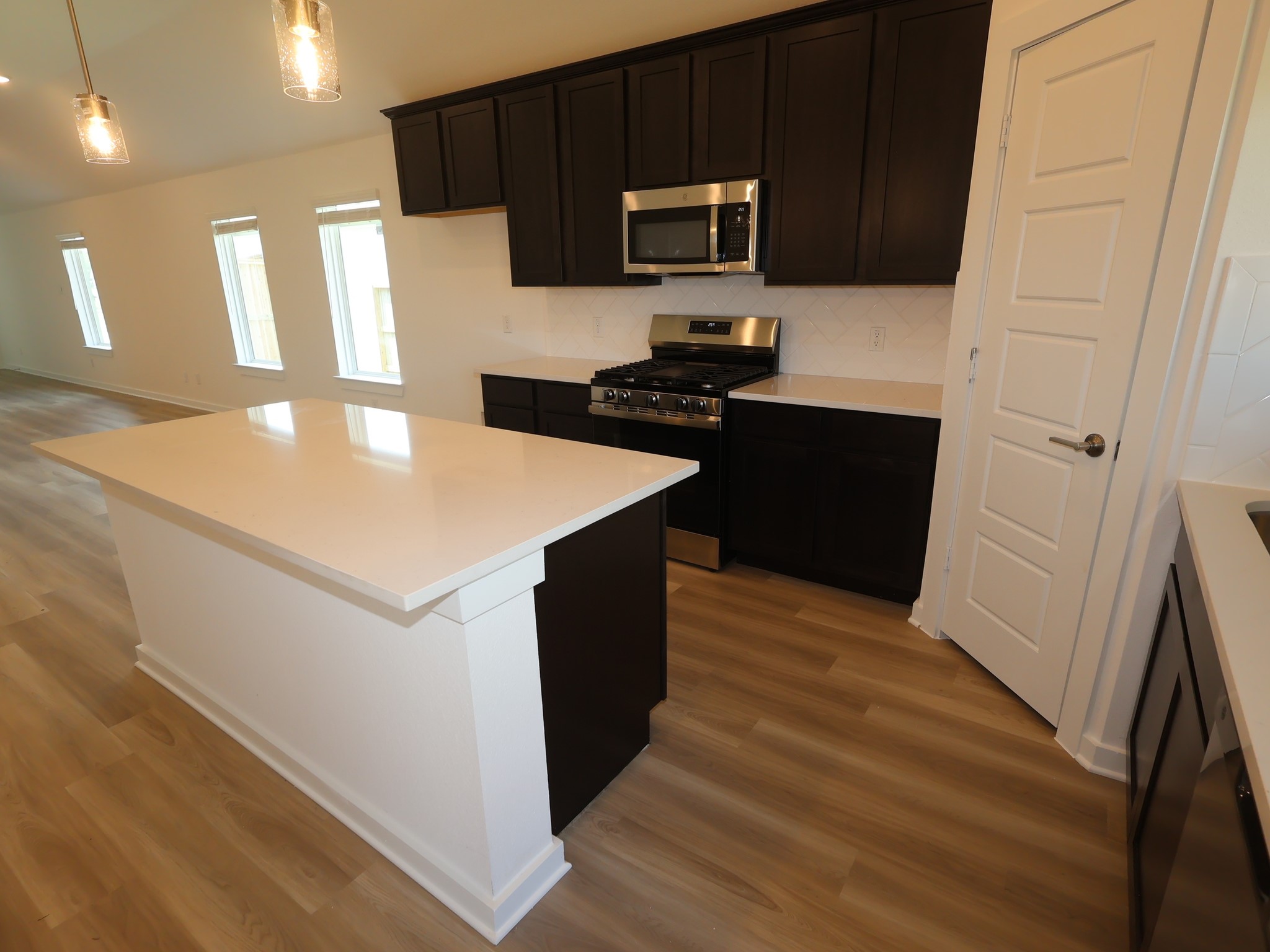 1313 Blue Moon Lane Property Photo 3