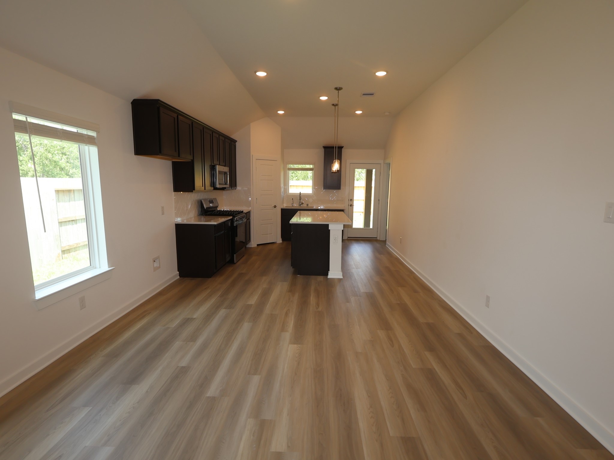 1313 Blue Moon Lane Property Photo 5