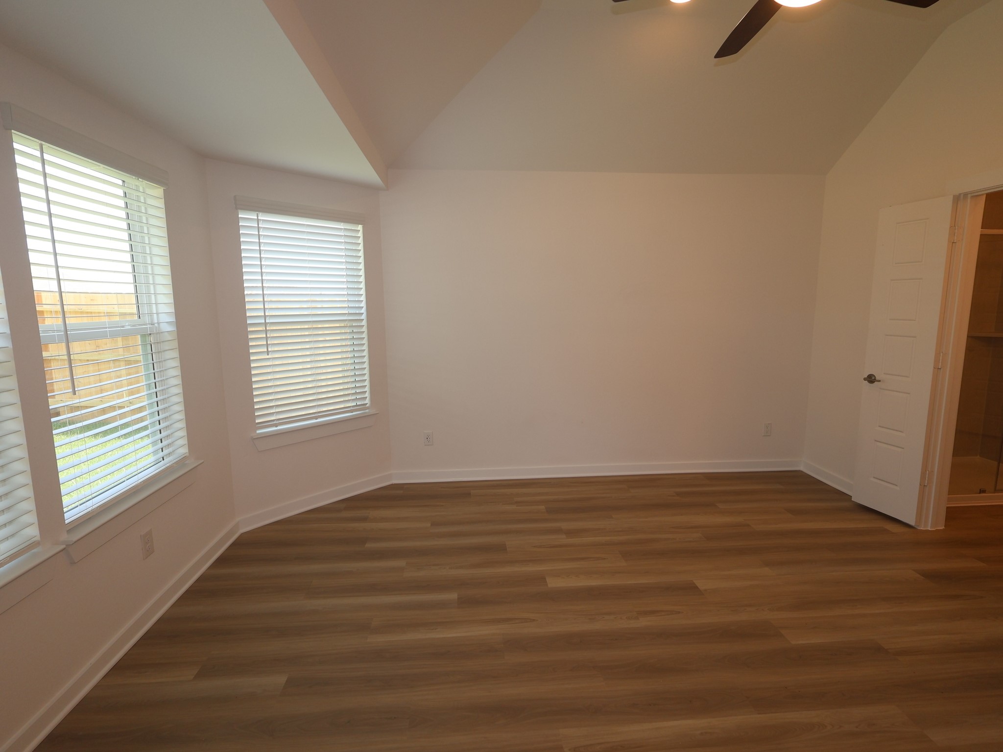 1313 Blue Moon Lane Property Photo 8