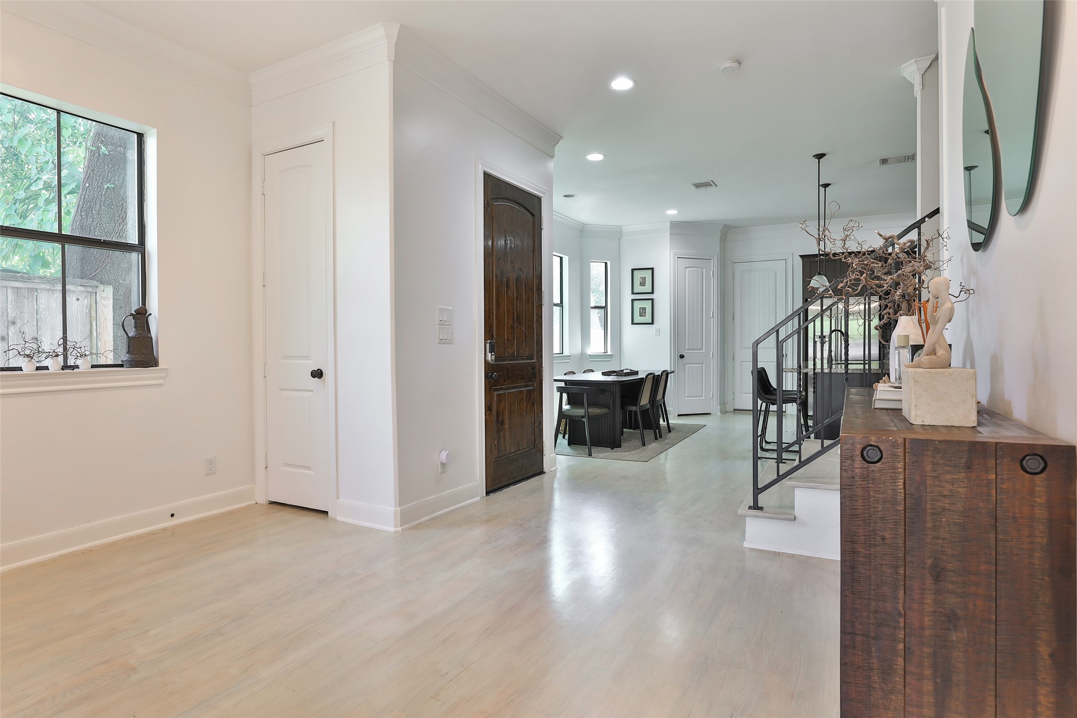 1112 Bingham Street Property Photo 4