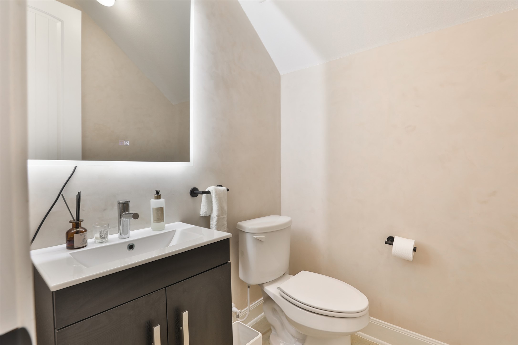 1112 Bingham Street Property Photo 15