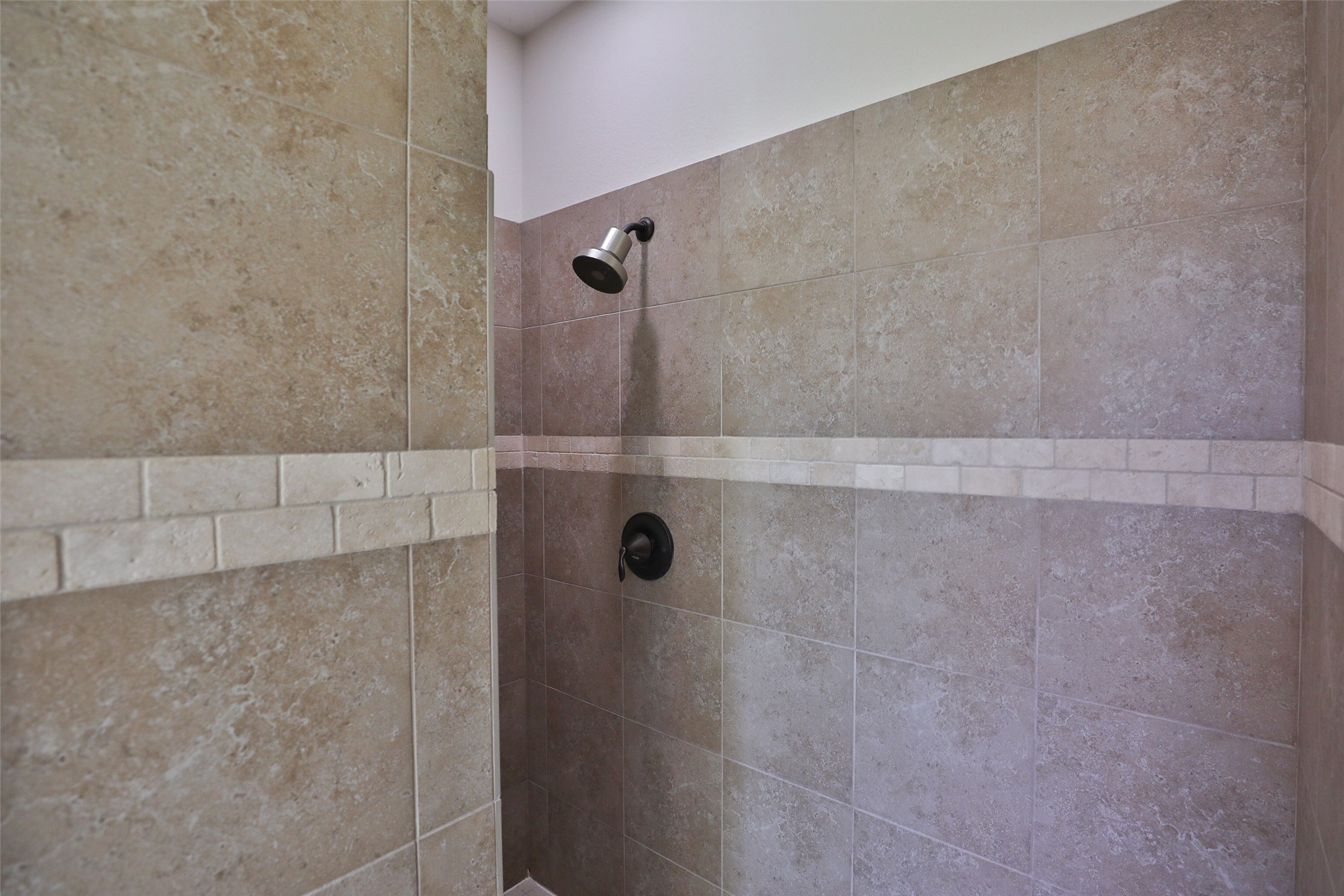 1112 Bingham Street Property Photo 28