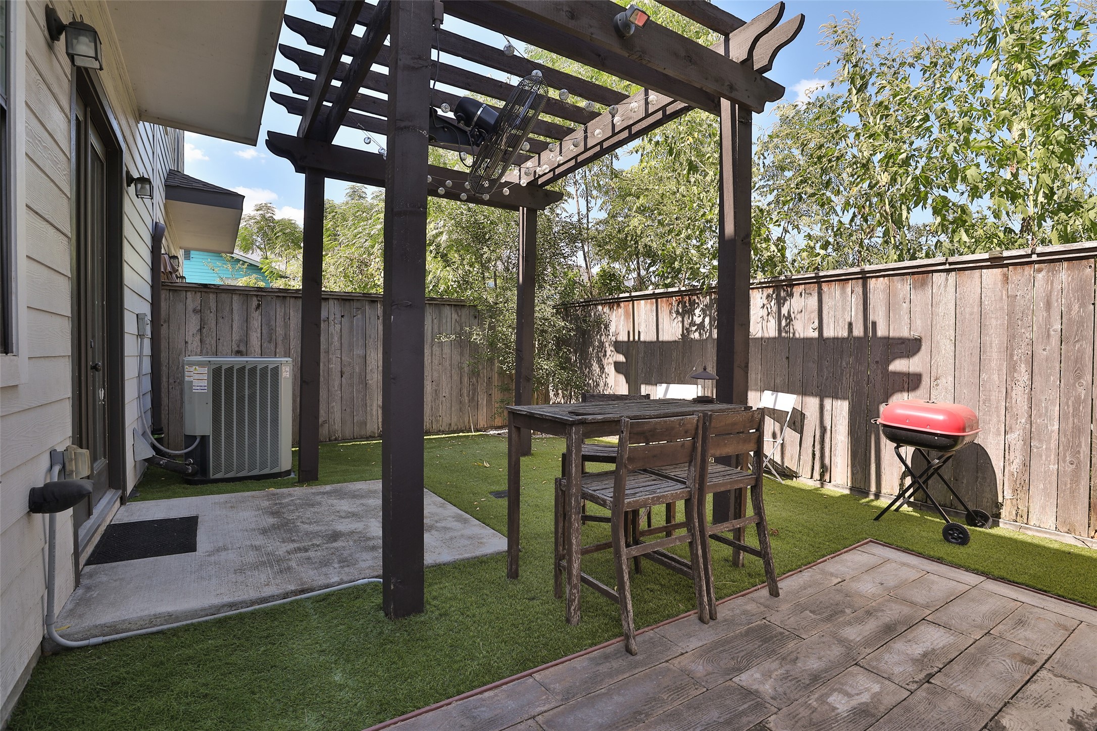 1112 Bingham Street Property Photo 31