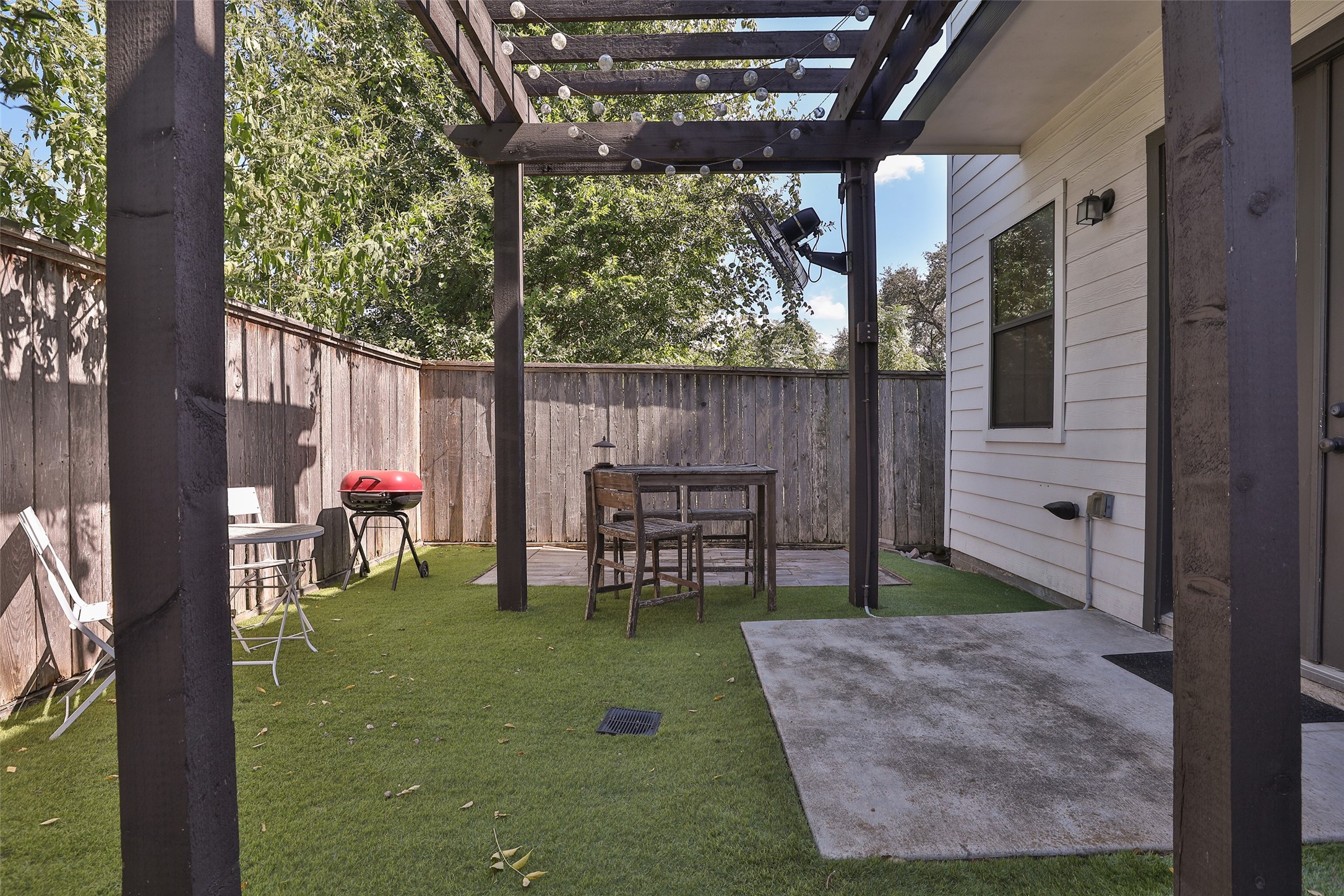 1112 Bingham Street Property Photo 33