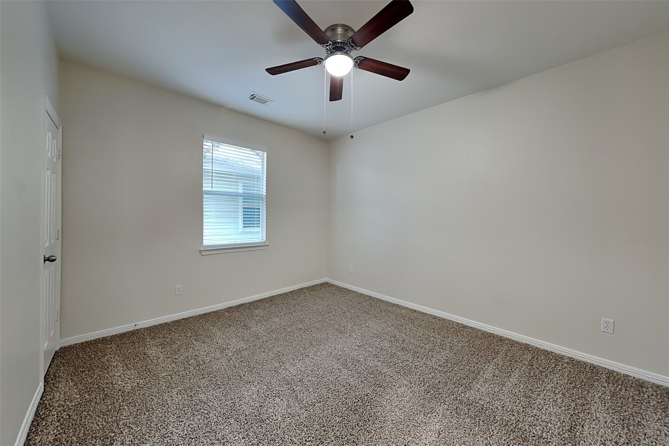 17906 Magenta Springs Drive Property Photo 14