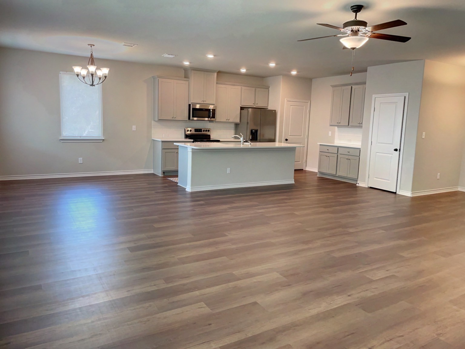 1131 Yaupon Drive Property Photo 8