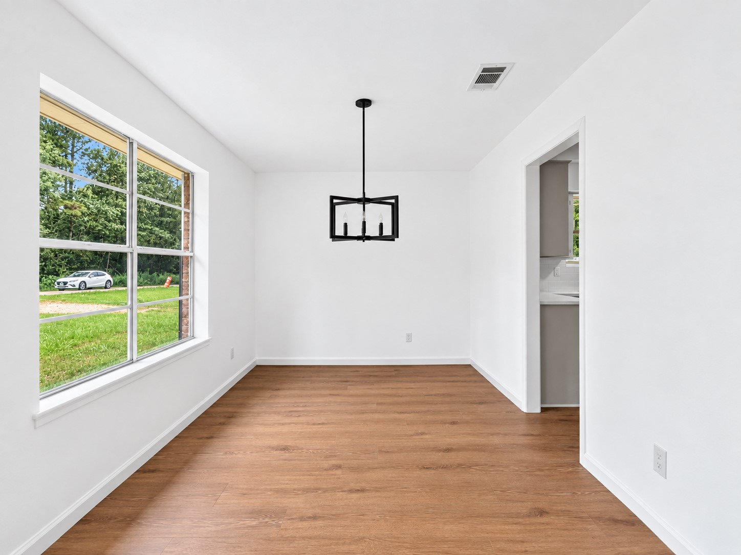 26221 Peach Creek Drive Property Photo 8