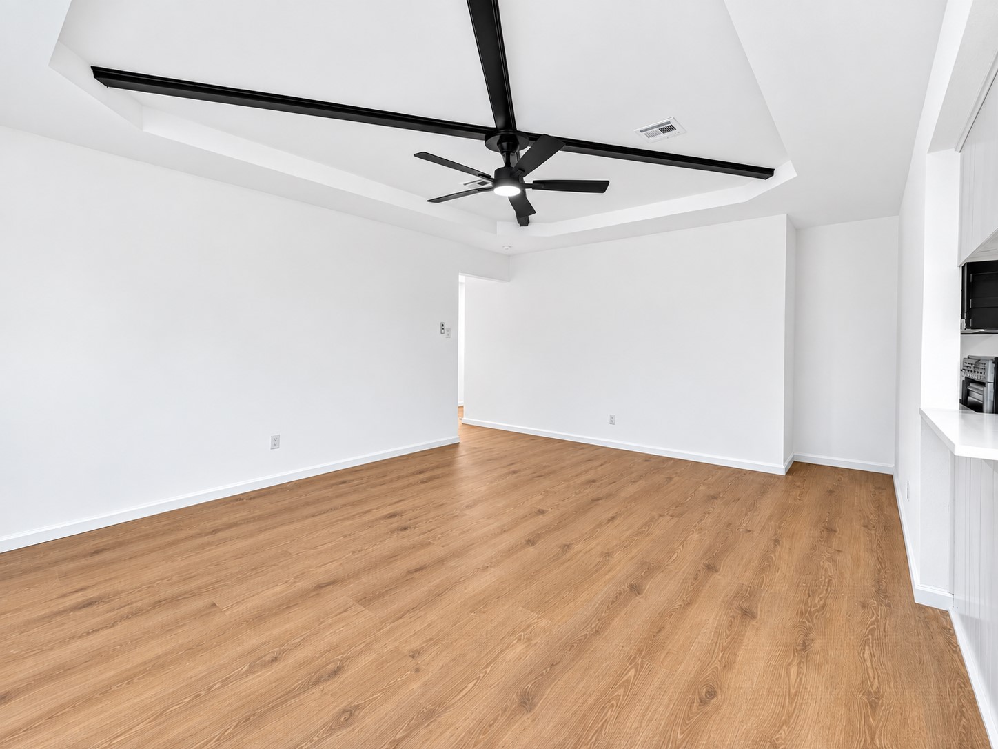 26221 Peach Creek Drive Property Photo 14
