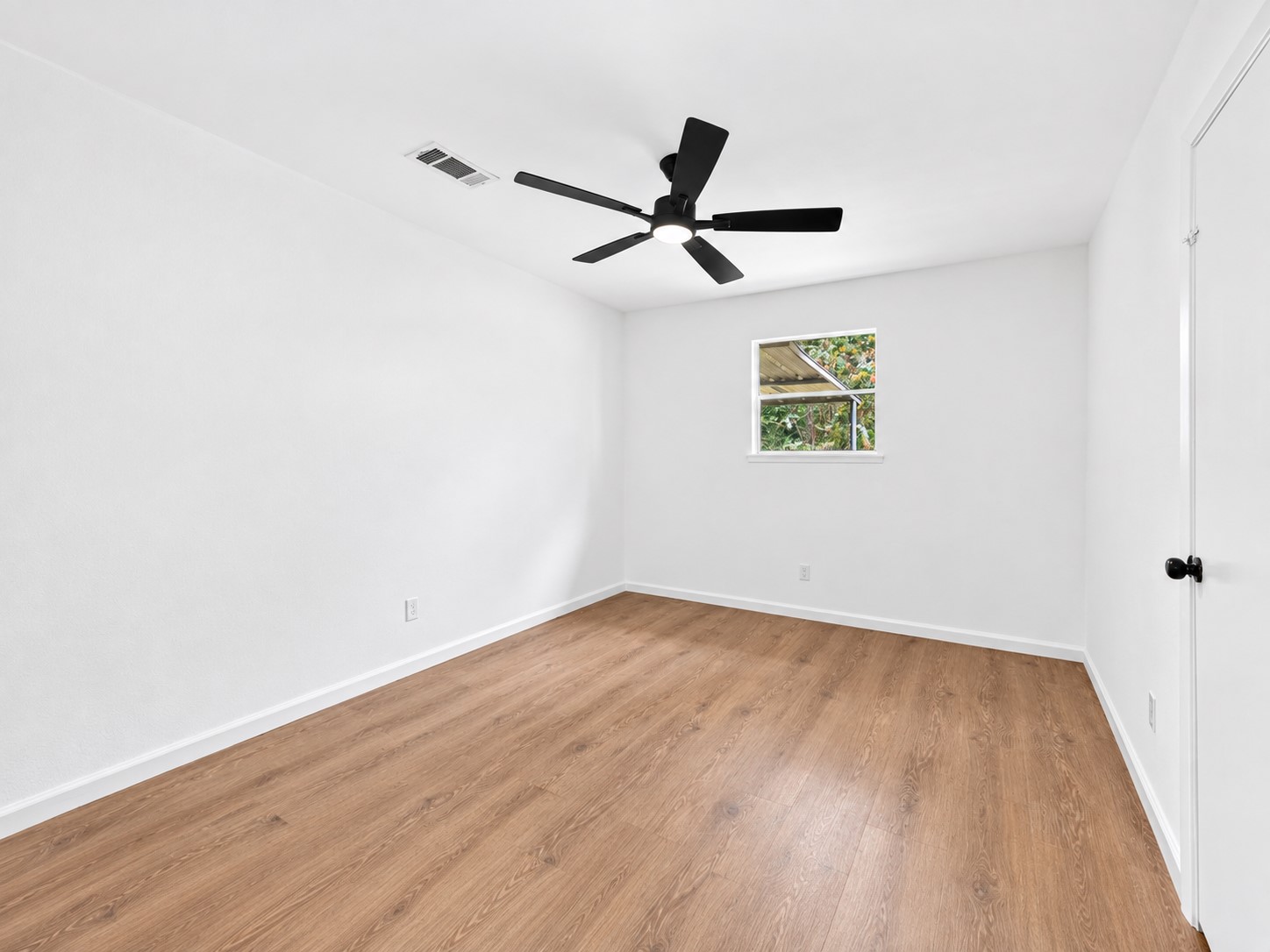 26221 Peach Creek Drive Property Photo 19