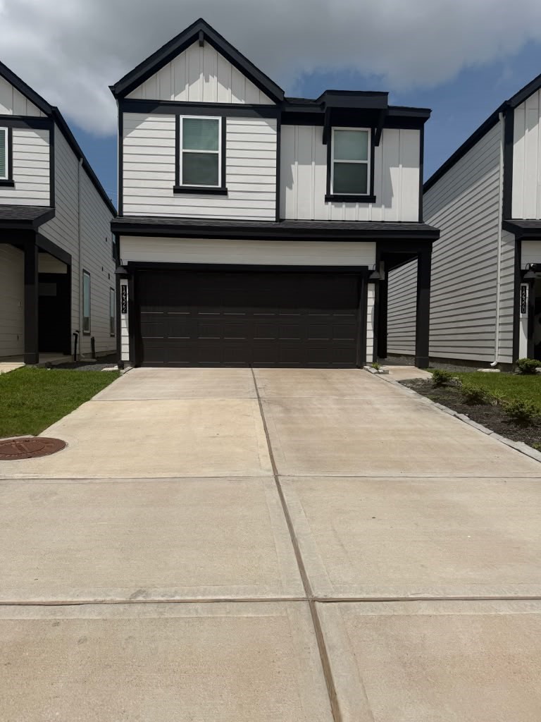12322 Churchill Downs Drive Property Photo 6