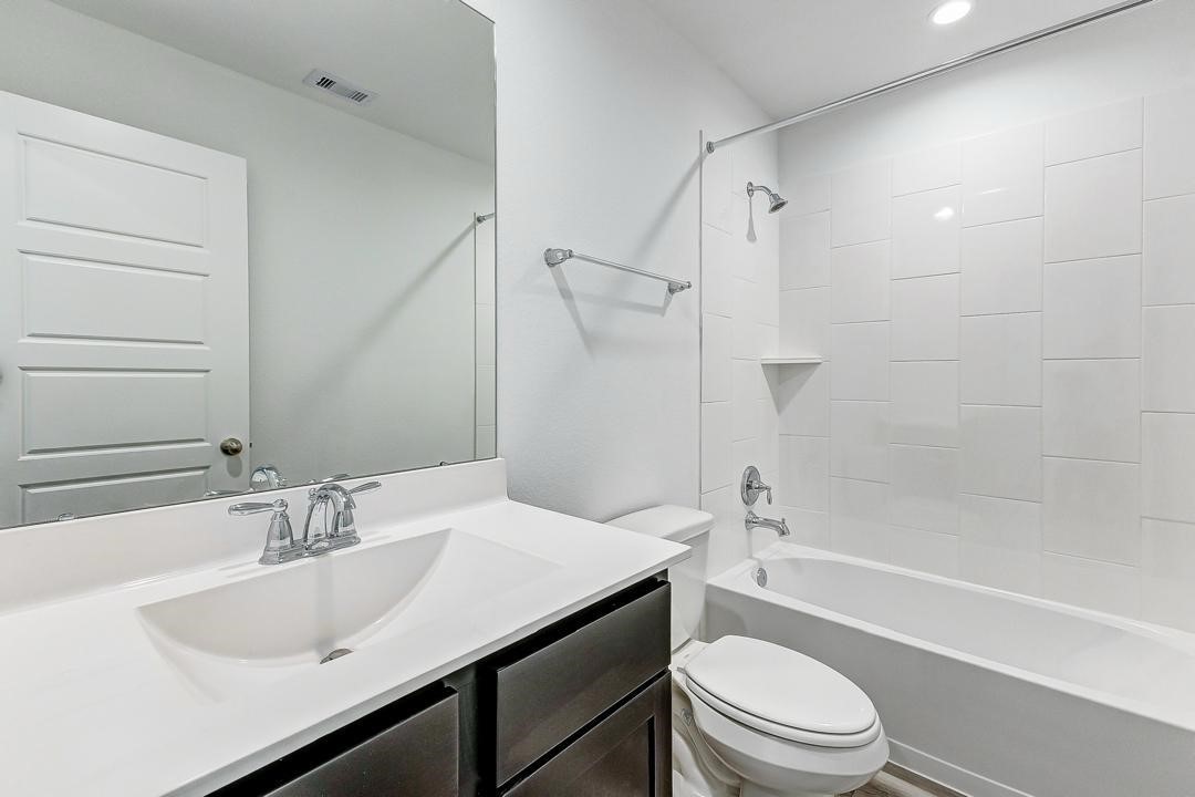 12322 Churchill Downs Drive Property Photo 19