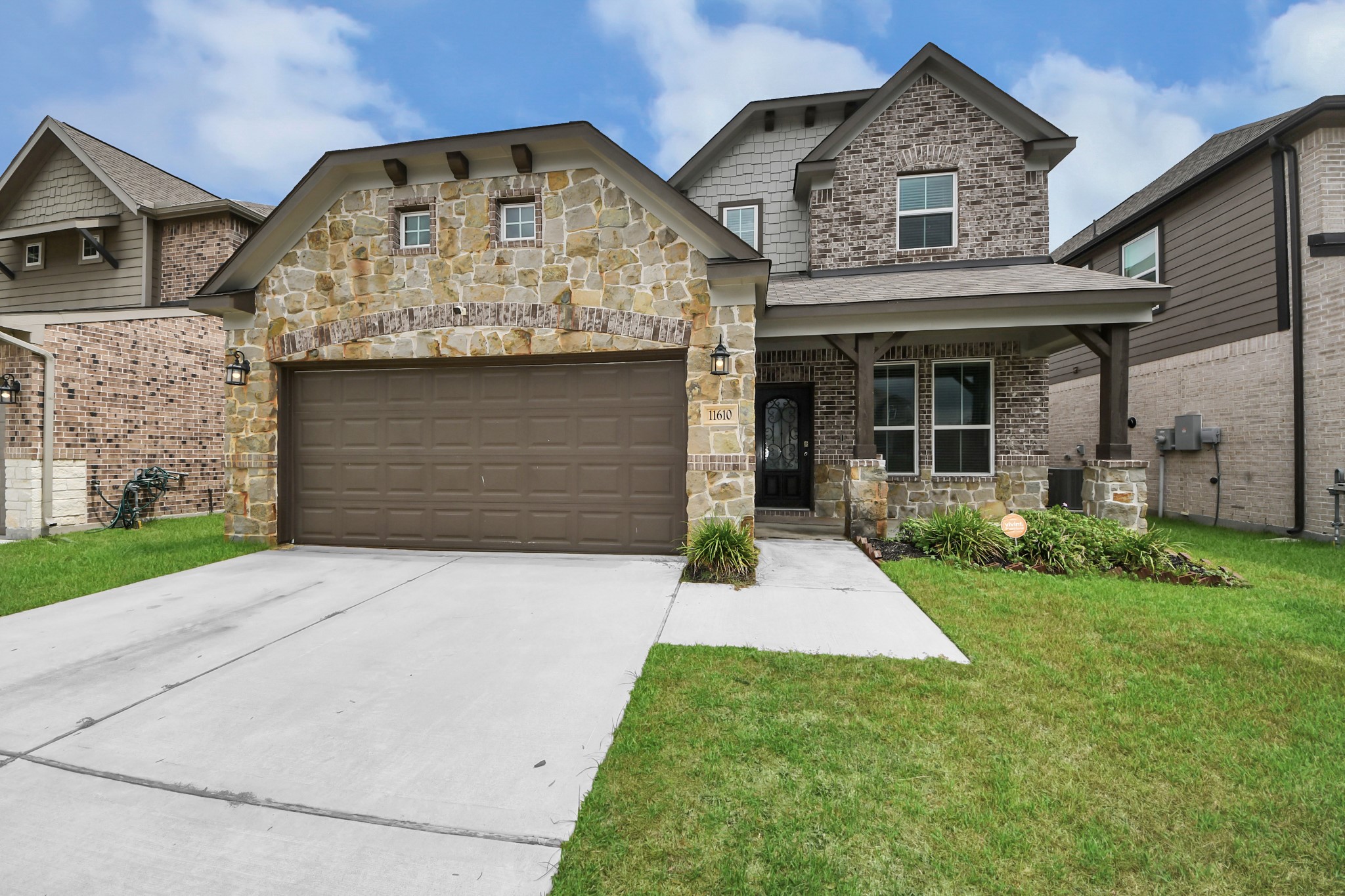 11610 Glossy Oak Lane