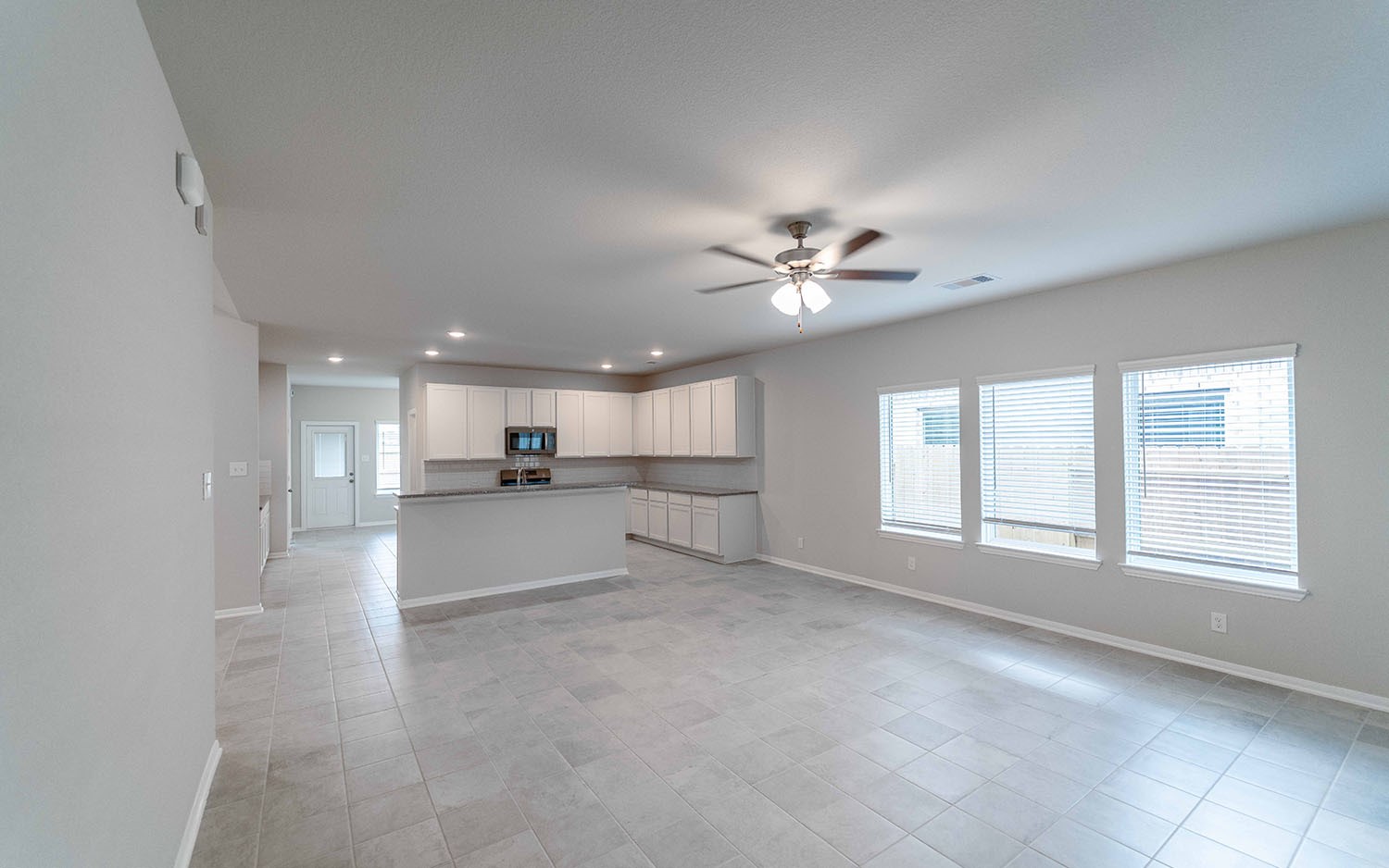 22222 Rome Breeze Drive Property Photo 3