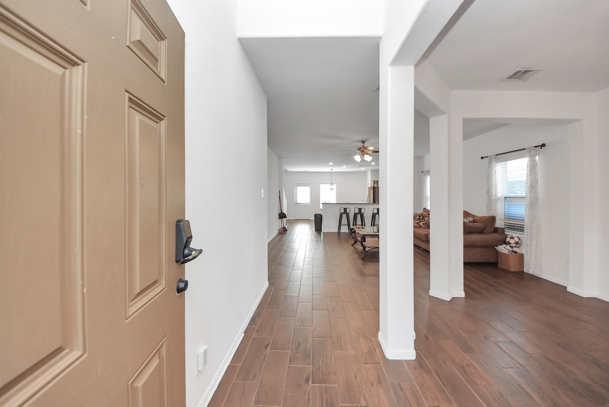 18661 Legend Oaks Drive Property Photo 2