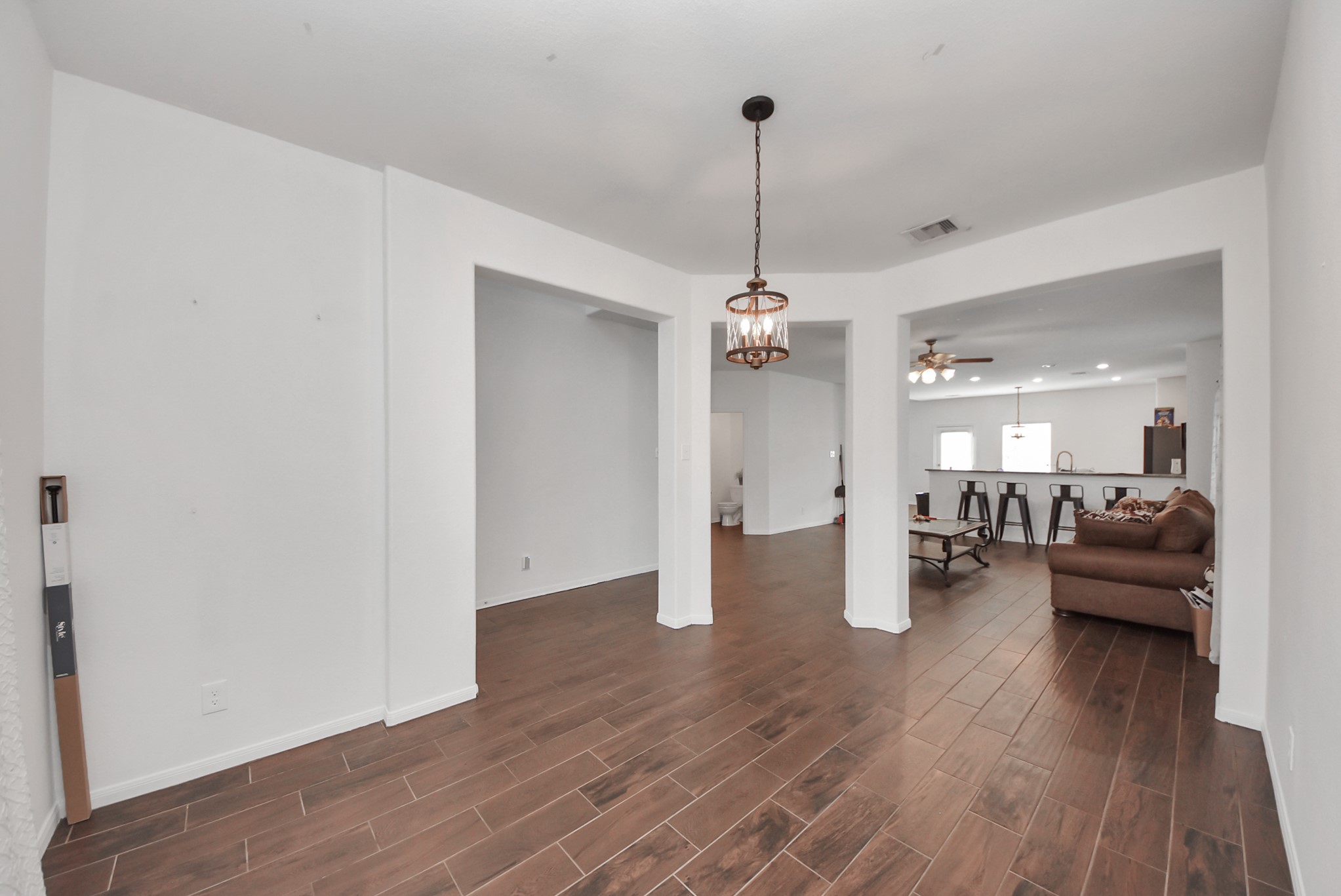 18661 Legend Oaks Drive Property Photo 4