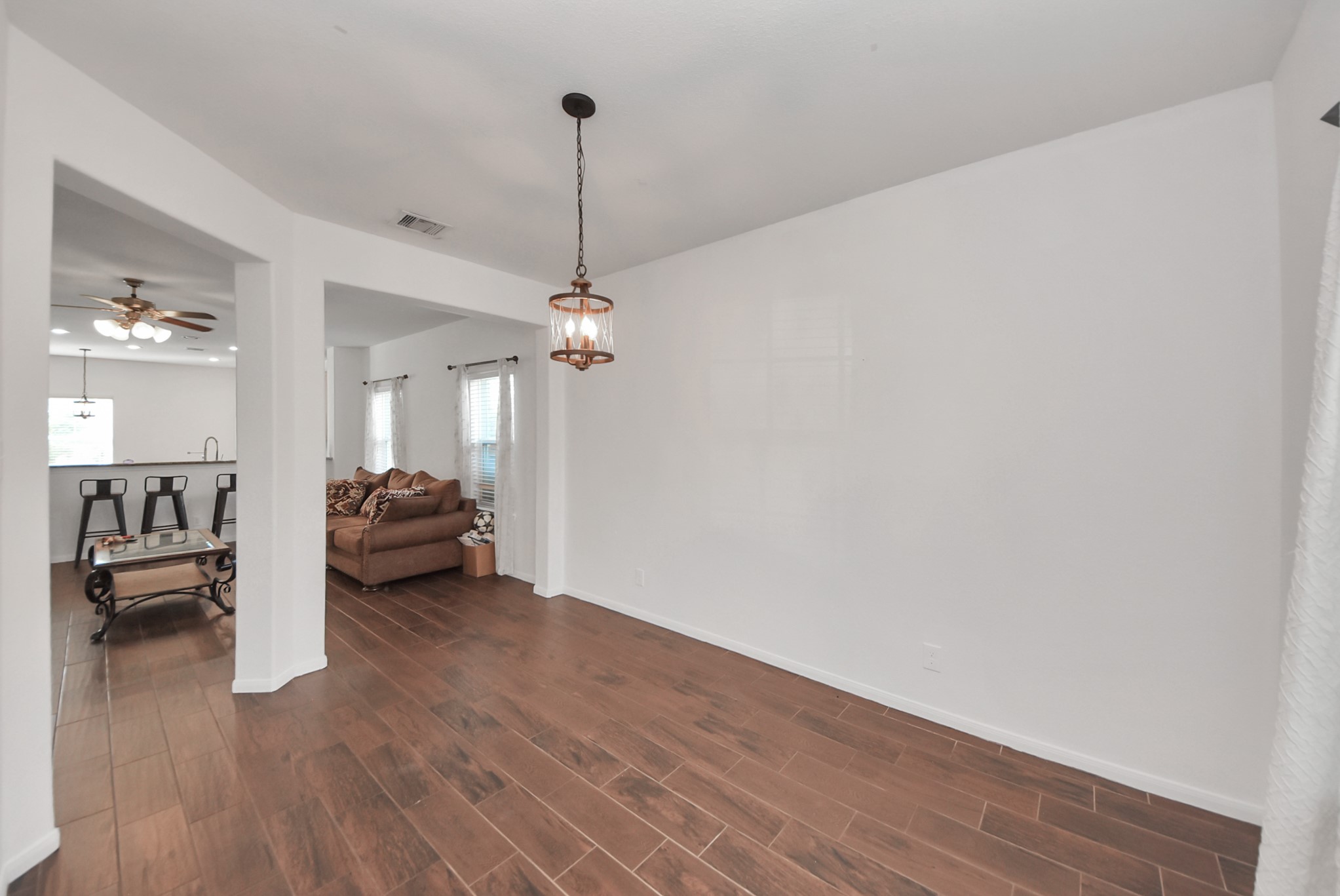 18661 Legend Oaks Drive Property Photo 6