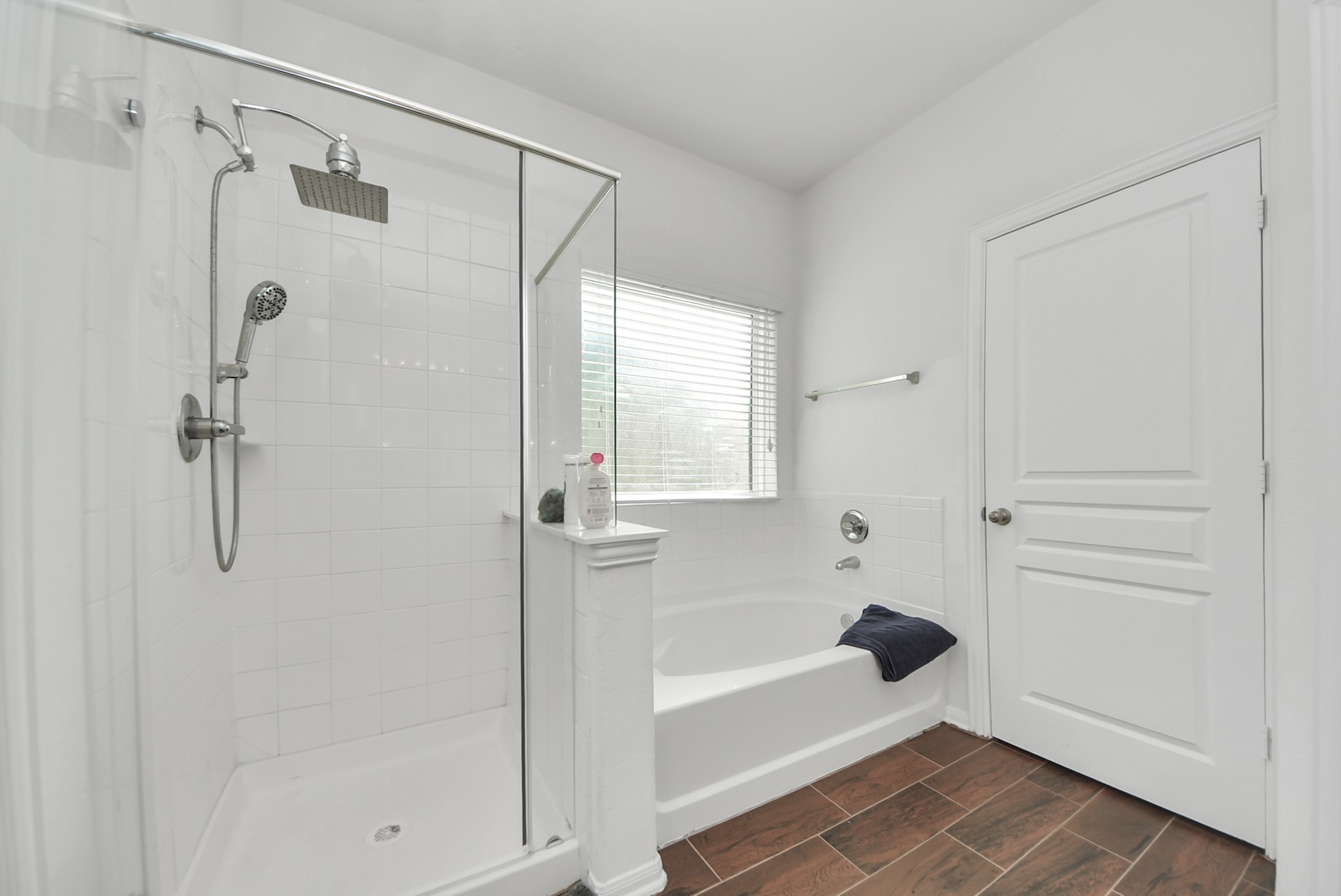 18661 Legend Oaks Drive Property Photo 31