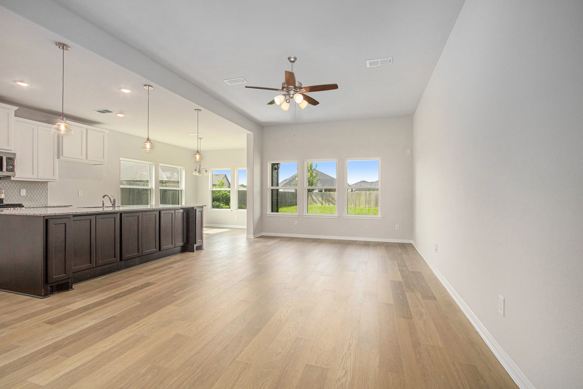 411 Wellshire Drive Property Photo 7